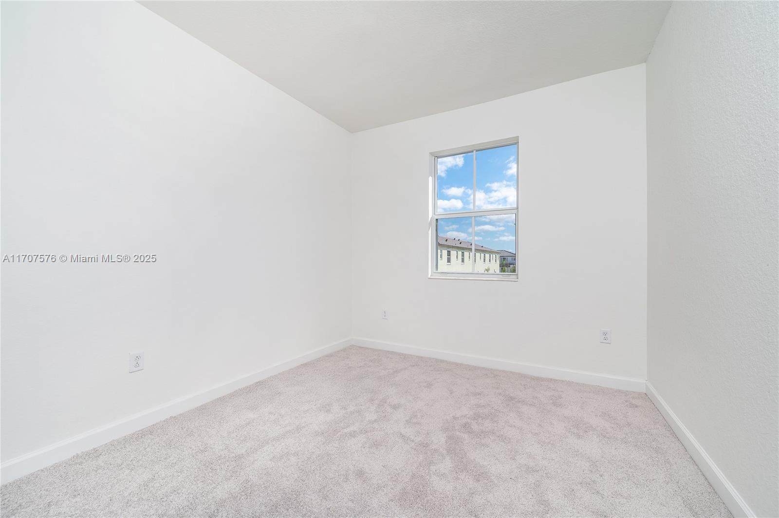 2890 Se 26 Terrace 2890 Property Photo 16