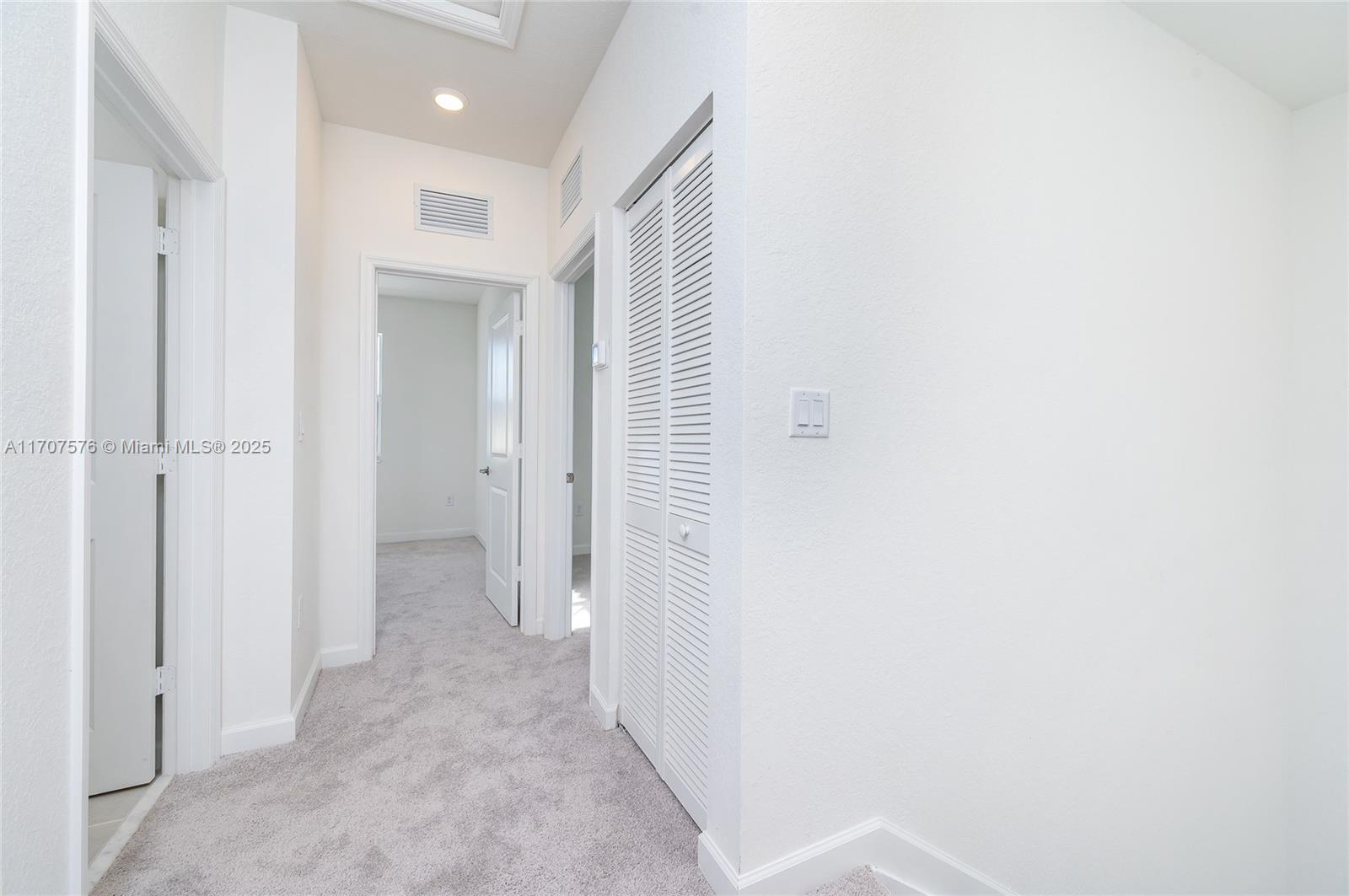 2890 Se 26 Terrace 2890 Property Photo 18
