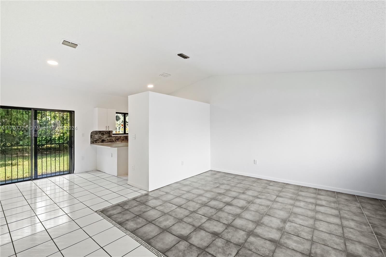 13224 Sw 253rd Ter Property Photo 7