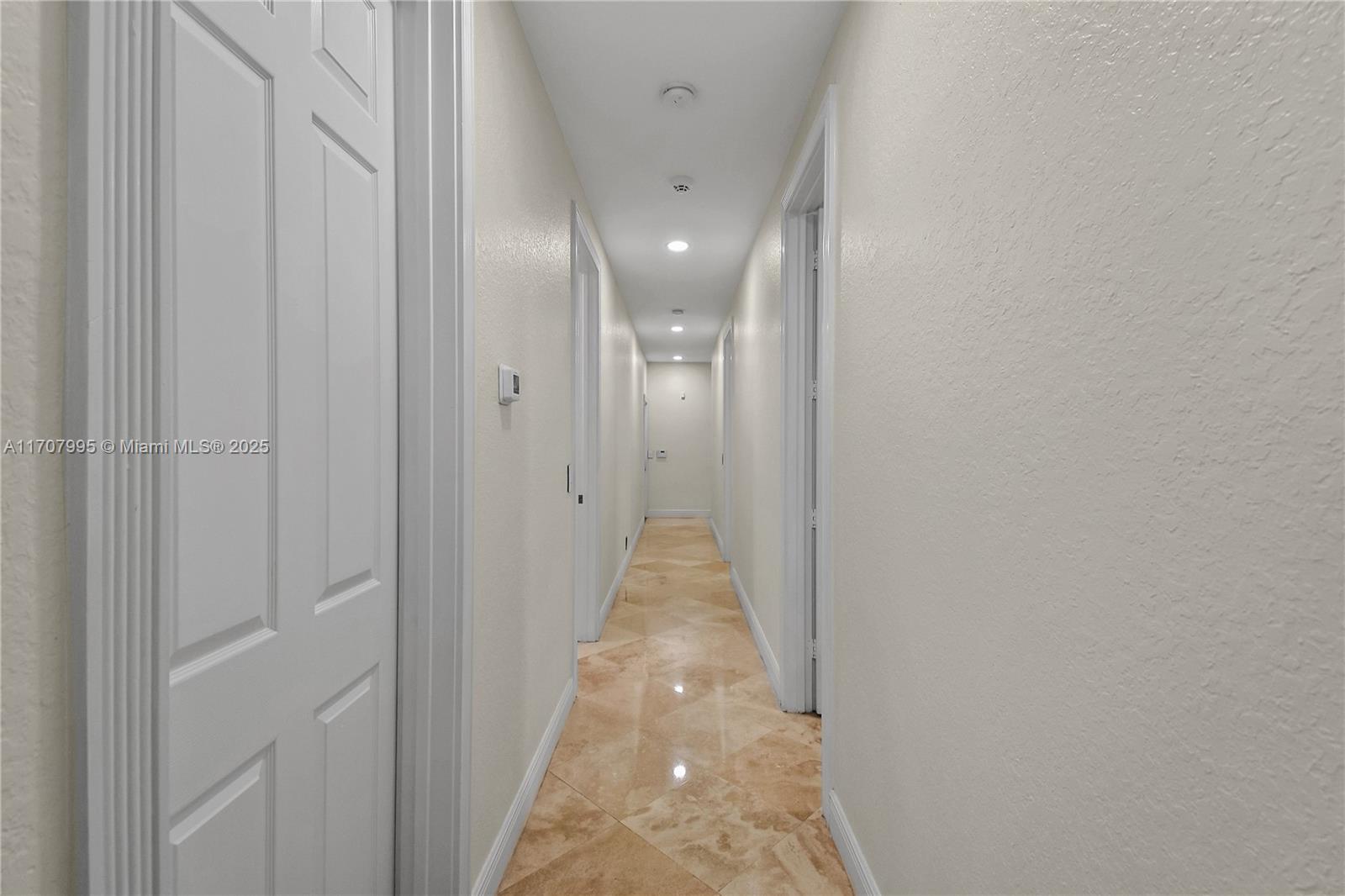 2445 Provence Cir Property Photo 30