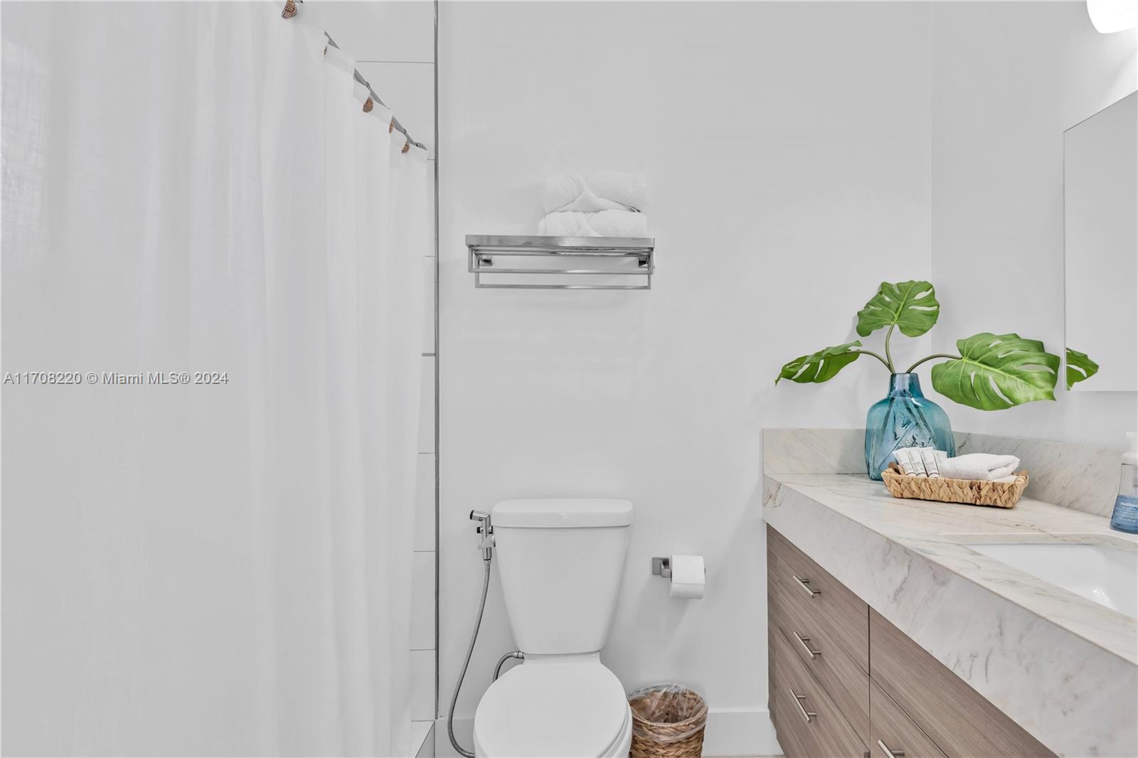 103 W Avenue A Property Photo 20
