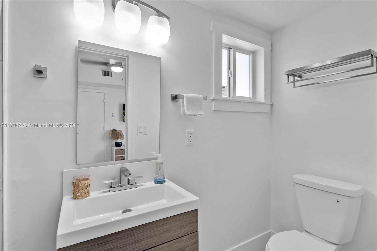 103 W Avenue A Property Photo 31