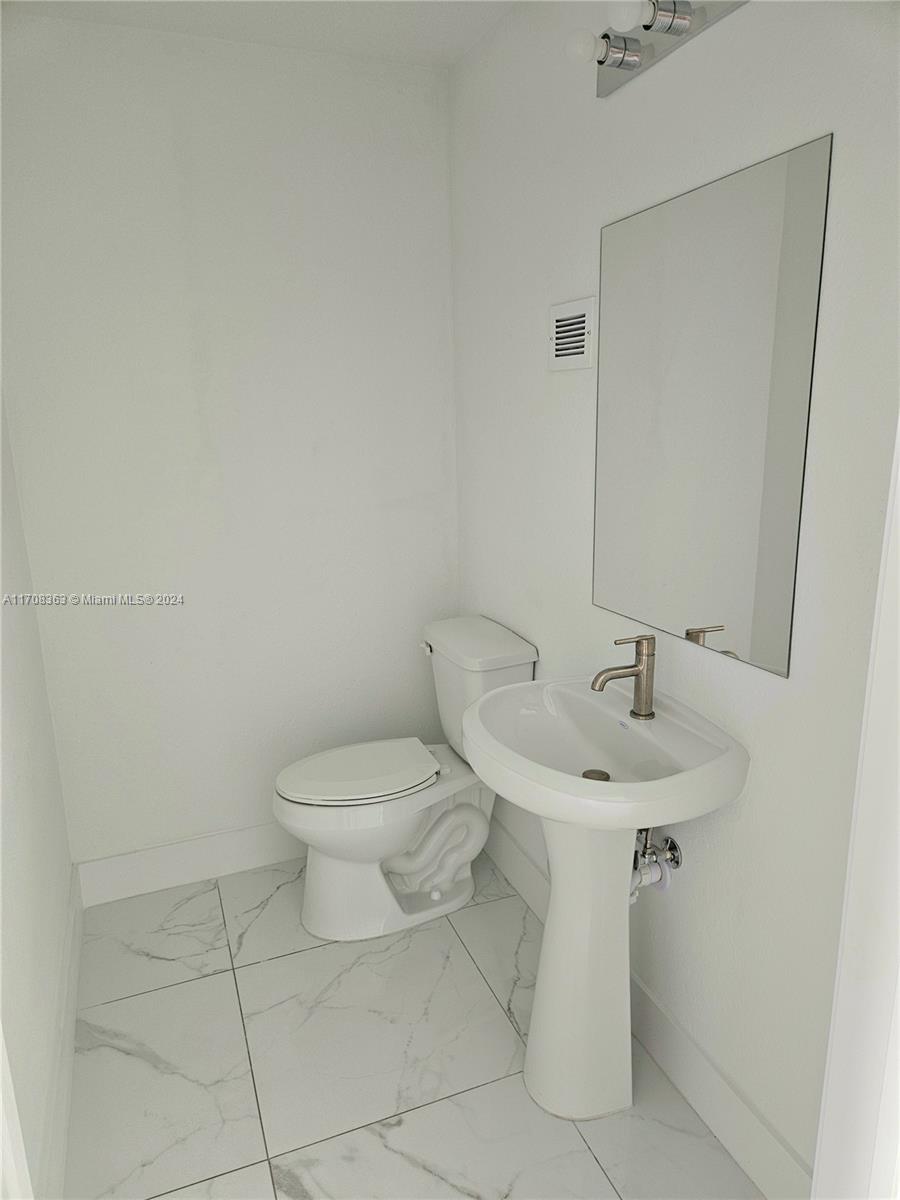 25881 Sw 144th Ct A Property Photo 4