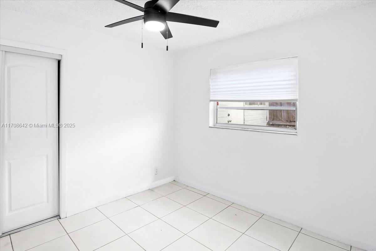 6661 Meade Street Property Photo 14