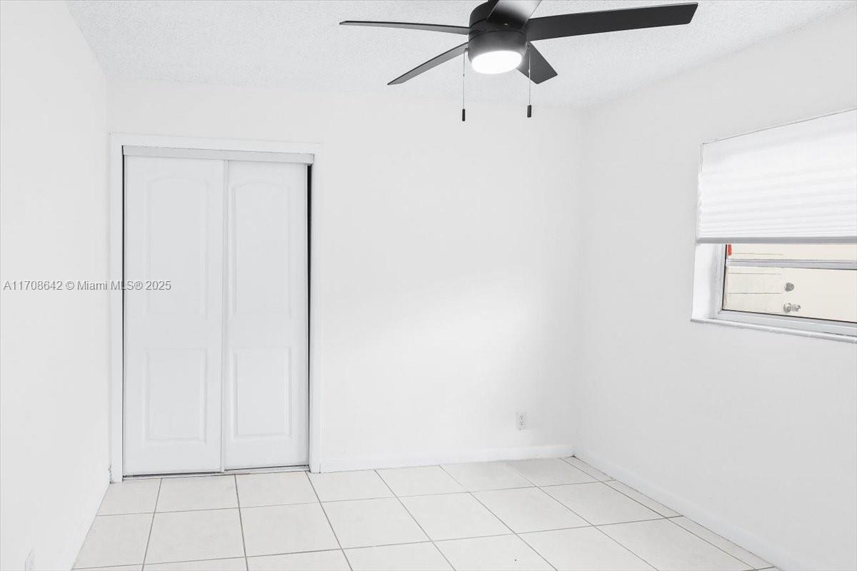 6661 Meade Street Property Photo 15