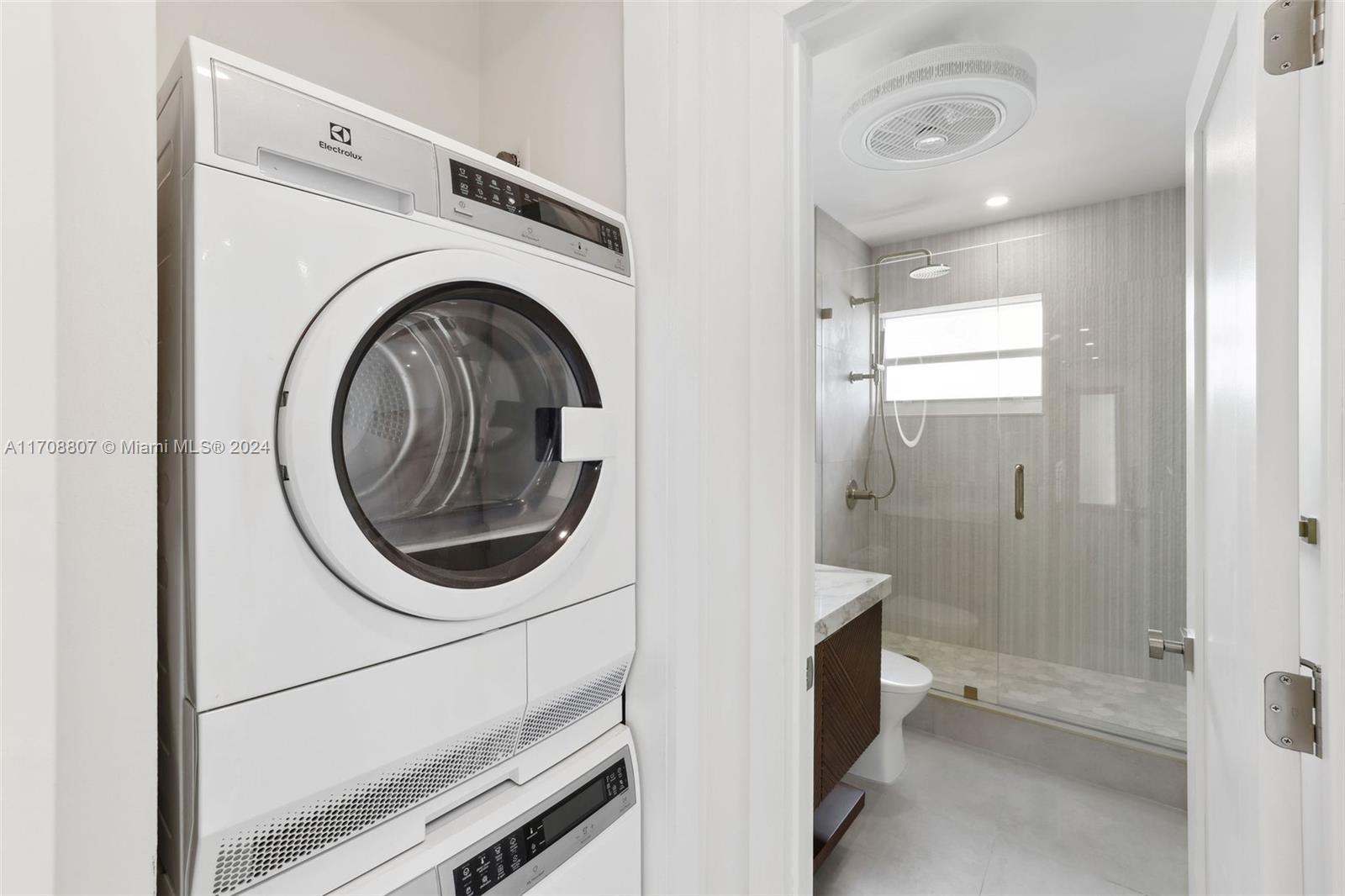 363 Washington Ave 62 Property Photo 12