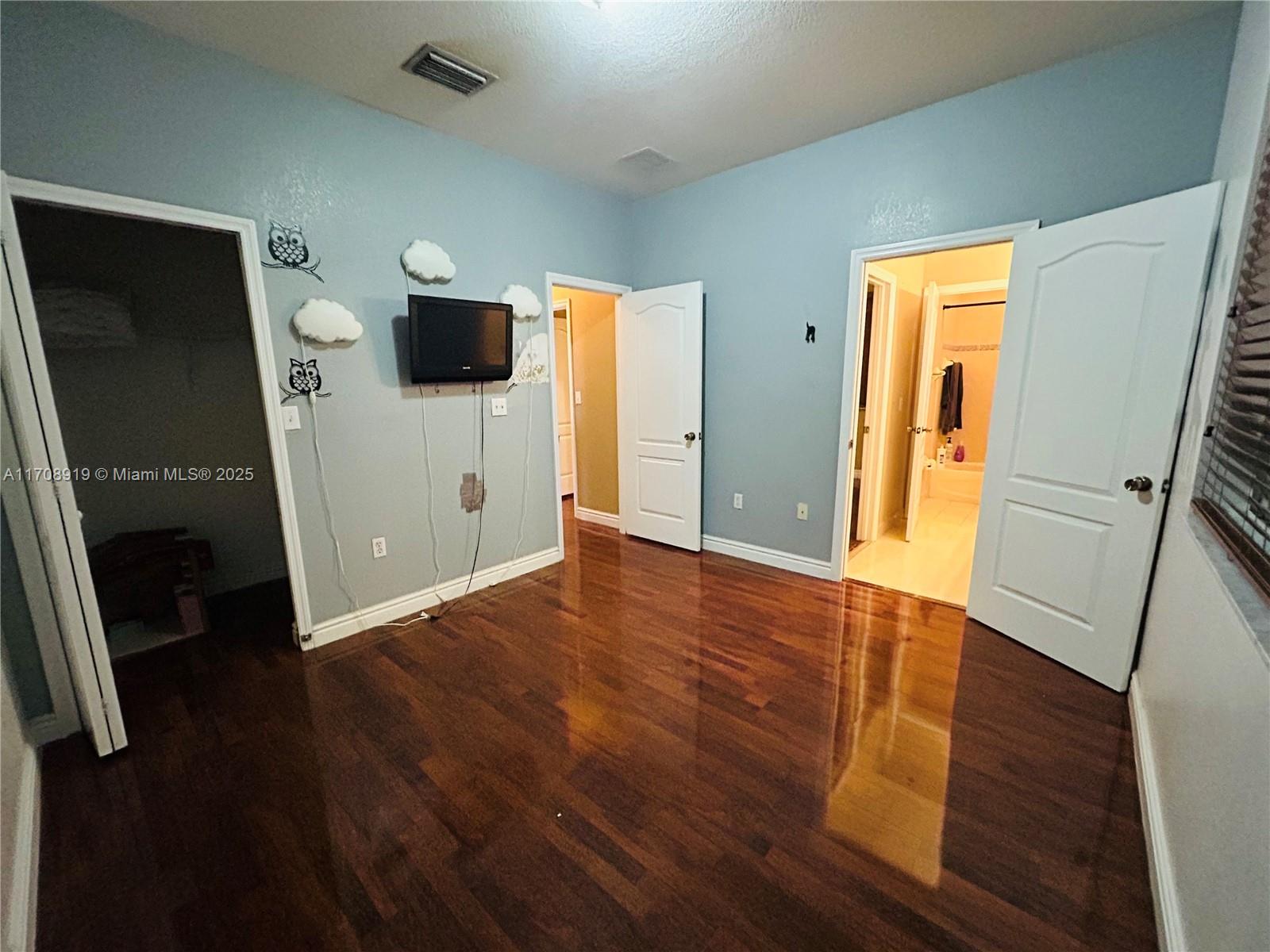 15375 Sw 23rd Ln Property Photo 7