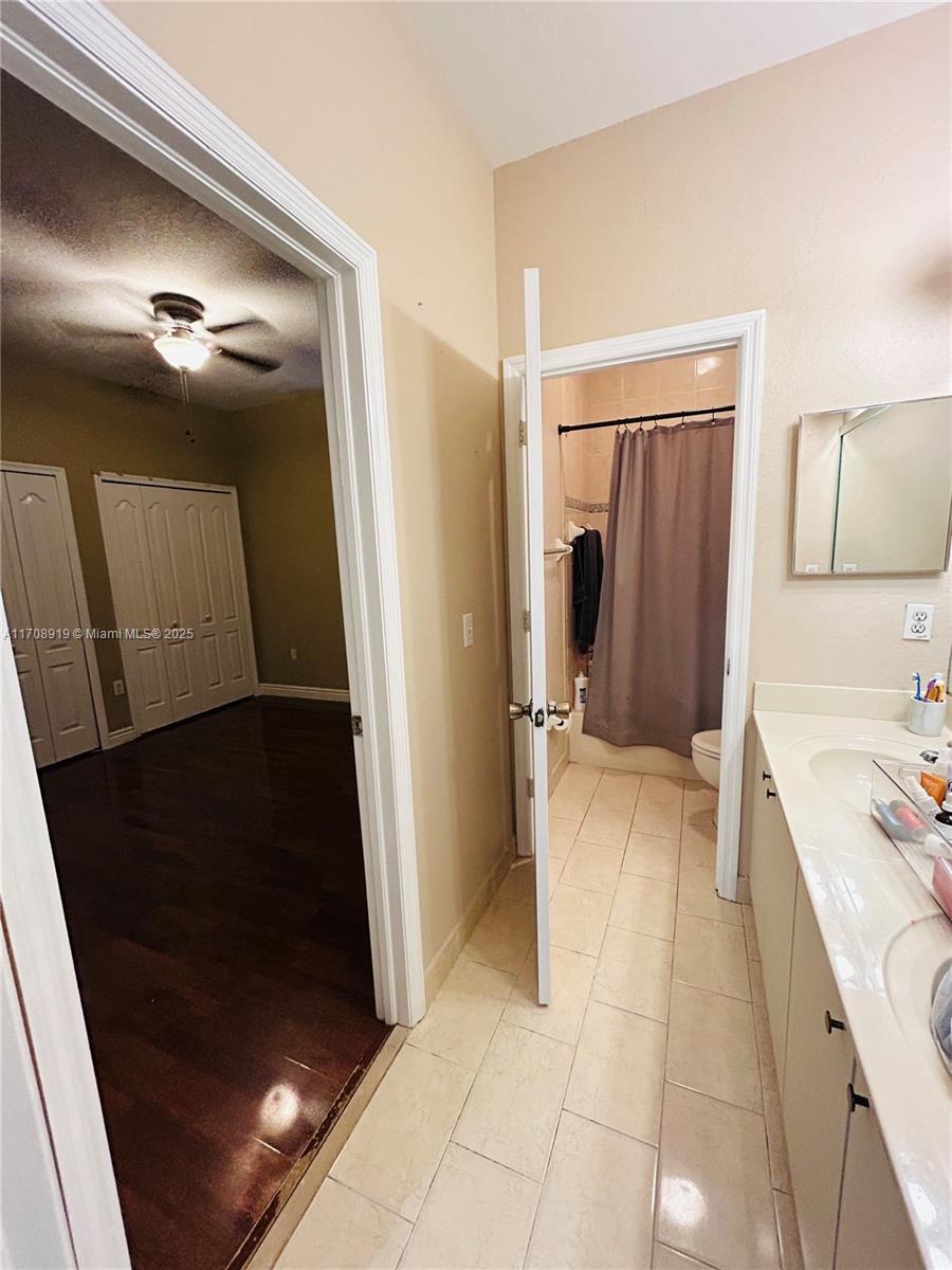 15375 Sw 23rd Ln Property Photo 11