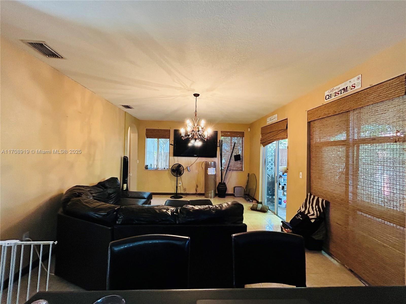 15375 Sw 23rd Ln Property Photo 14