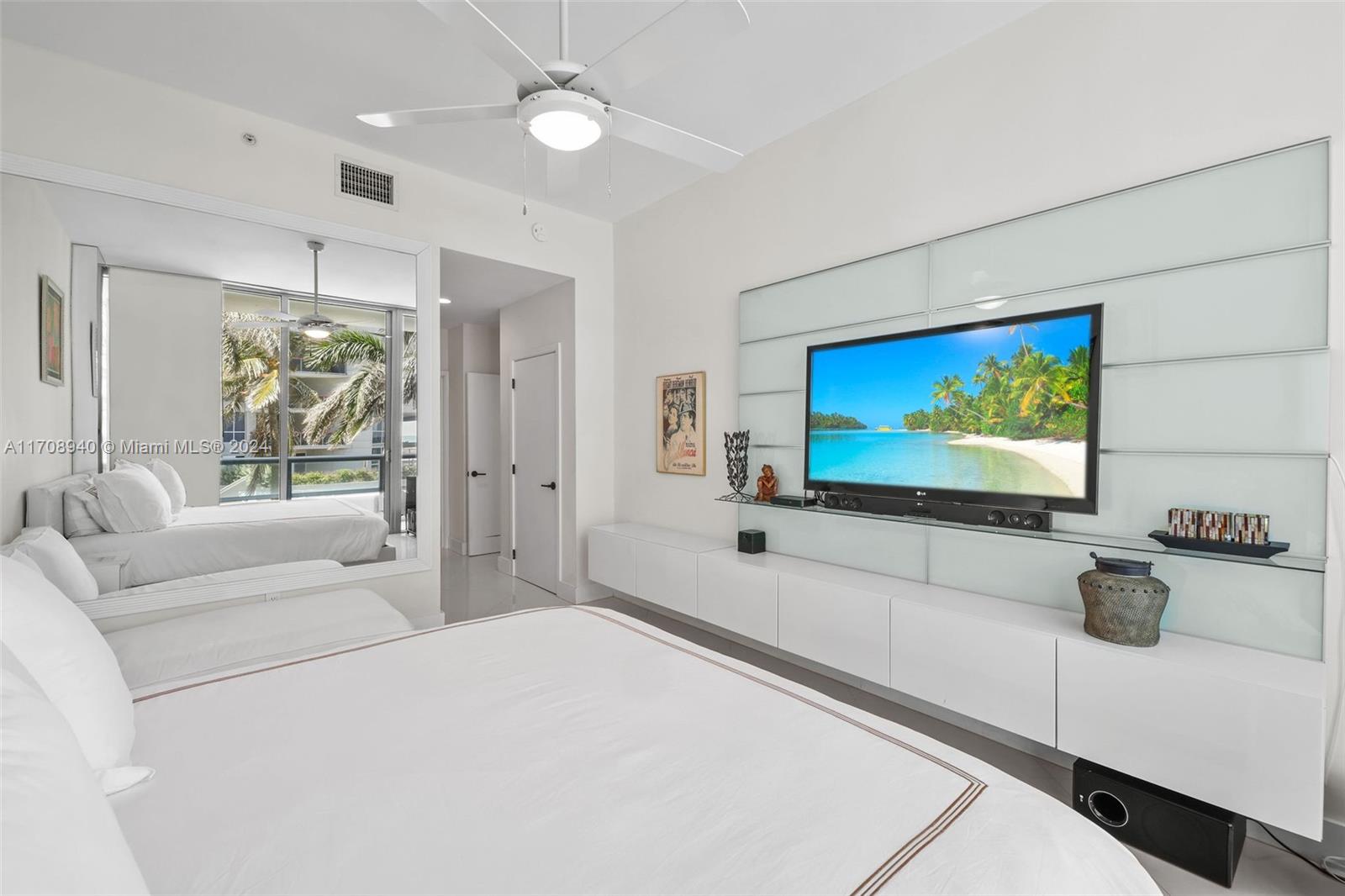 6799 Collins Ave 207 Property Photo 14