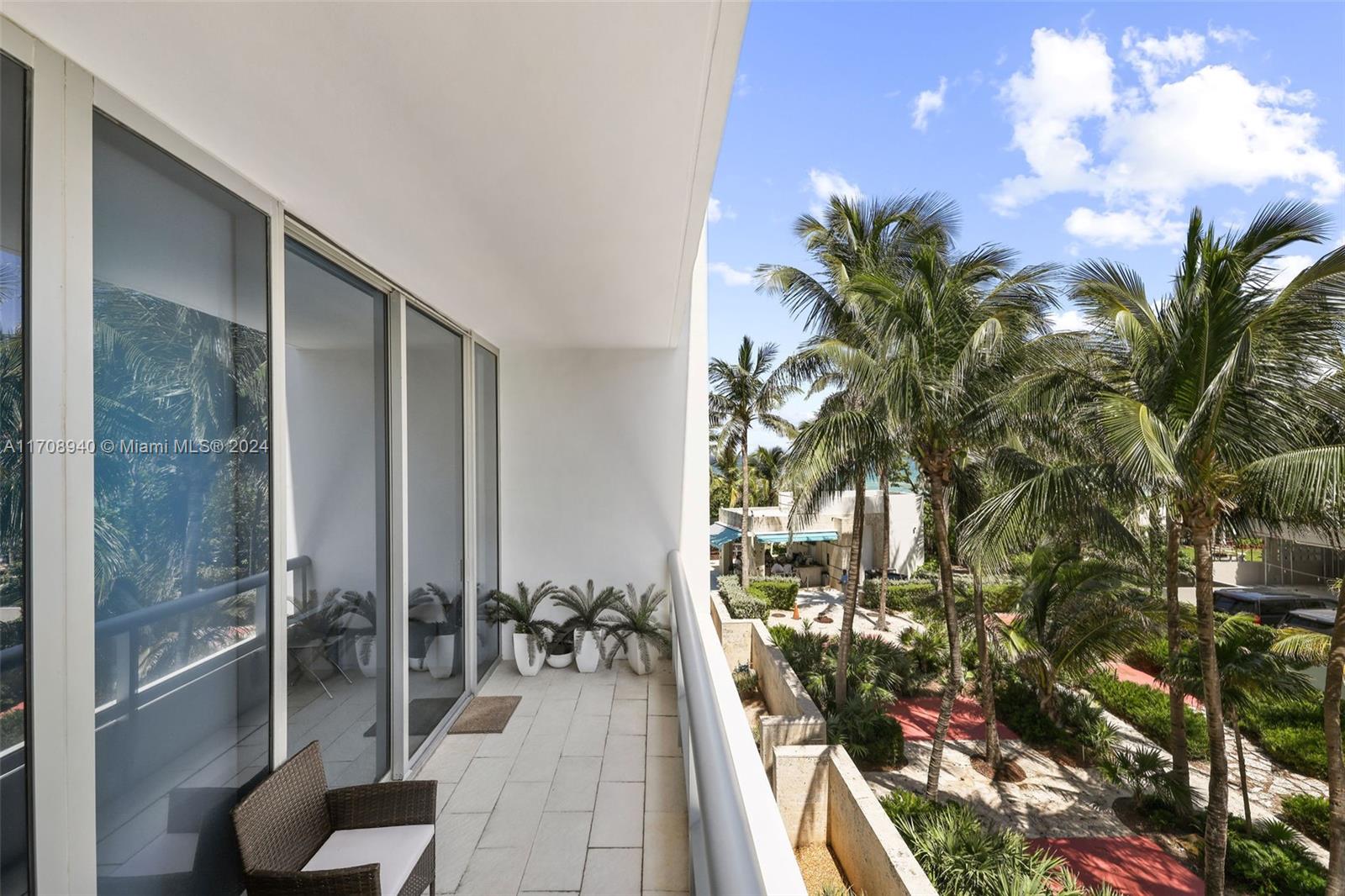 6799 Collins Ave 207 Property Photo 16
