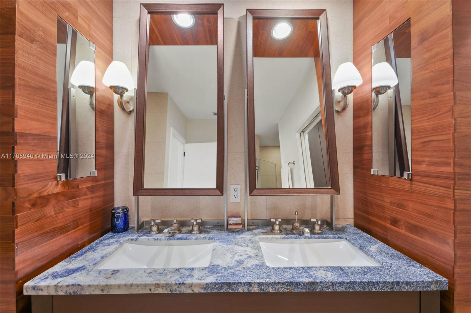 6799 Collins Ave 207 Property Photo 21