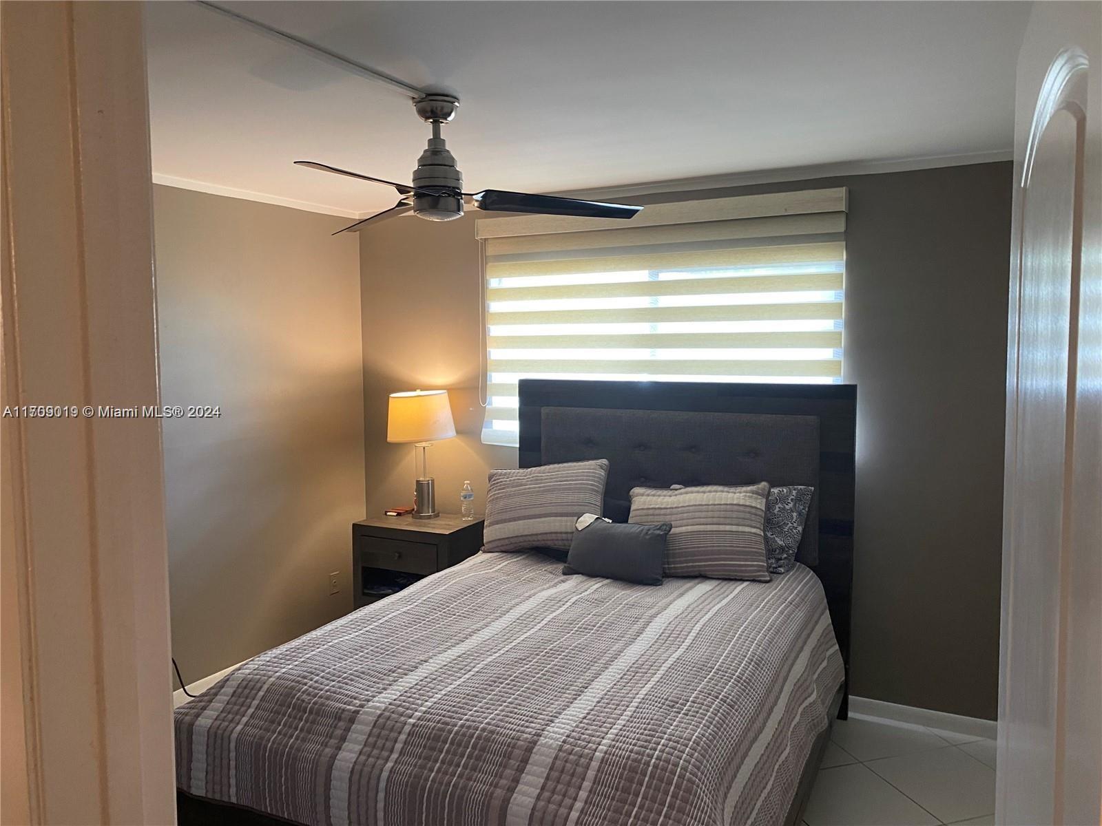 2205 S Cypress Bend Dr 302 Property Photo 14