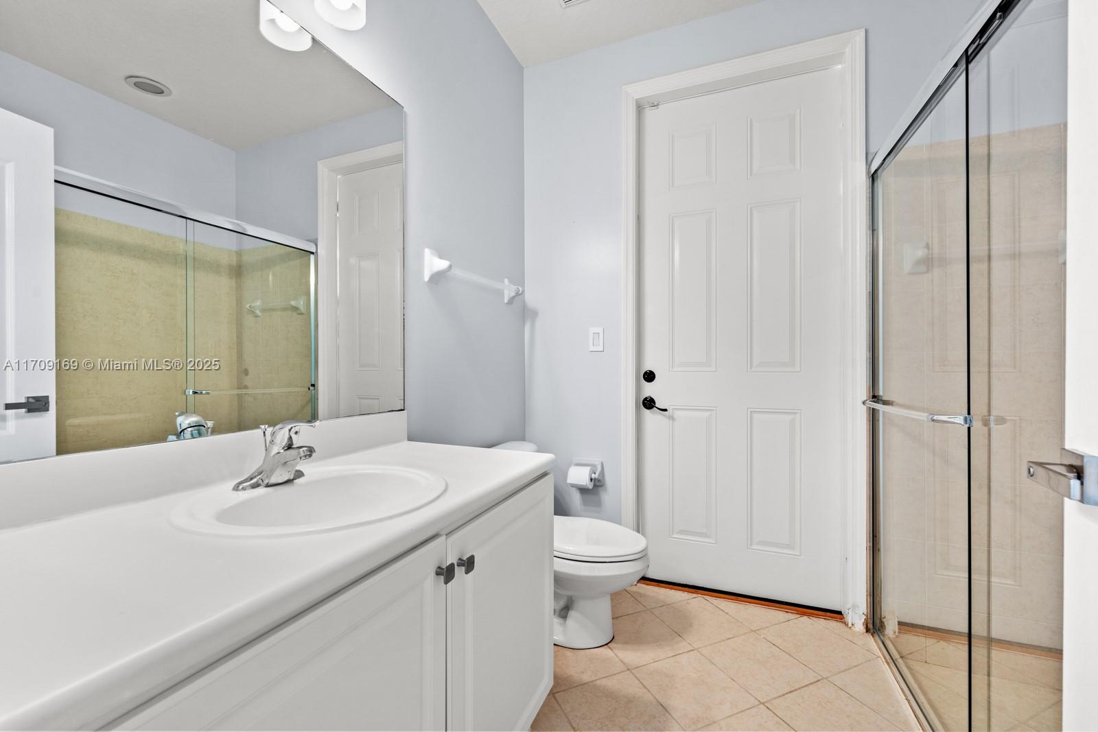 3130 Ne 1st Dr Property Photo 16