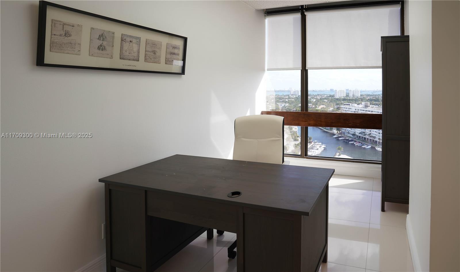 13499 Biscayne Blvd Cut3 #3 Property Photo 10