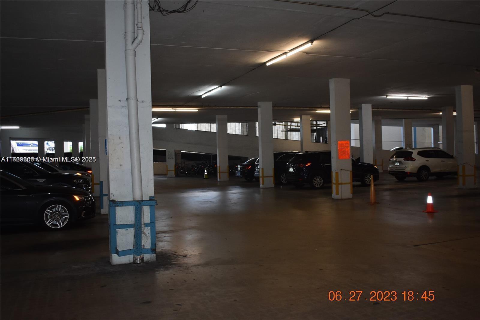 13499 Biscayne Blvd Cut3 #3 Property Photo 29
