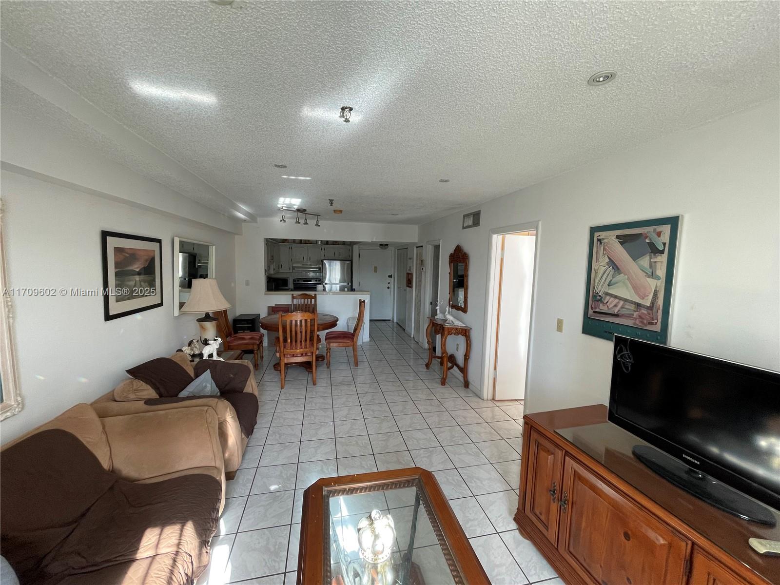 201 180th Dr 411 Property Photo 3
