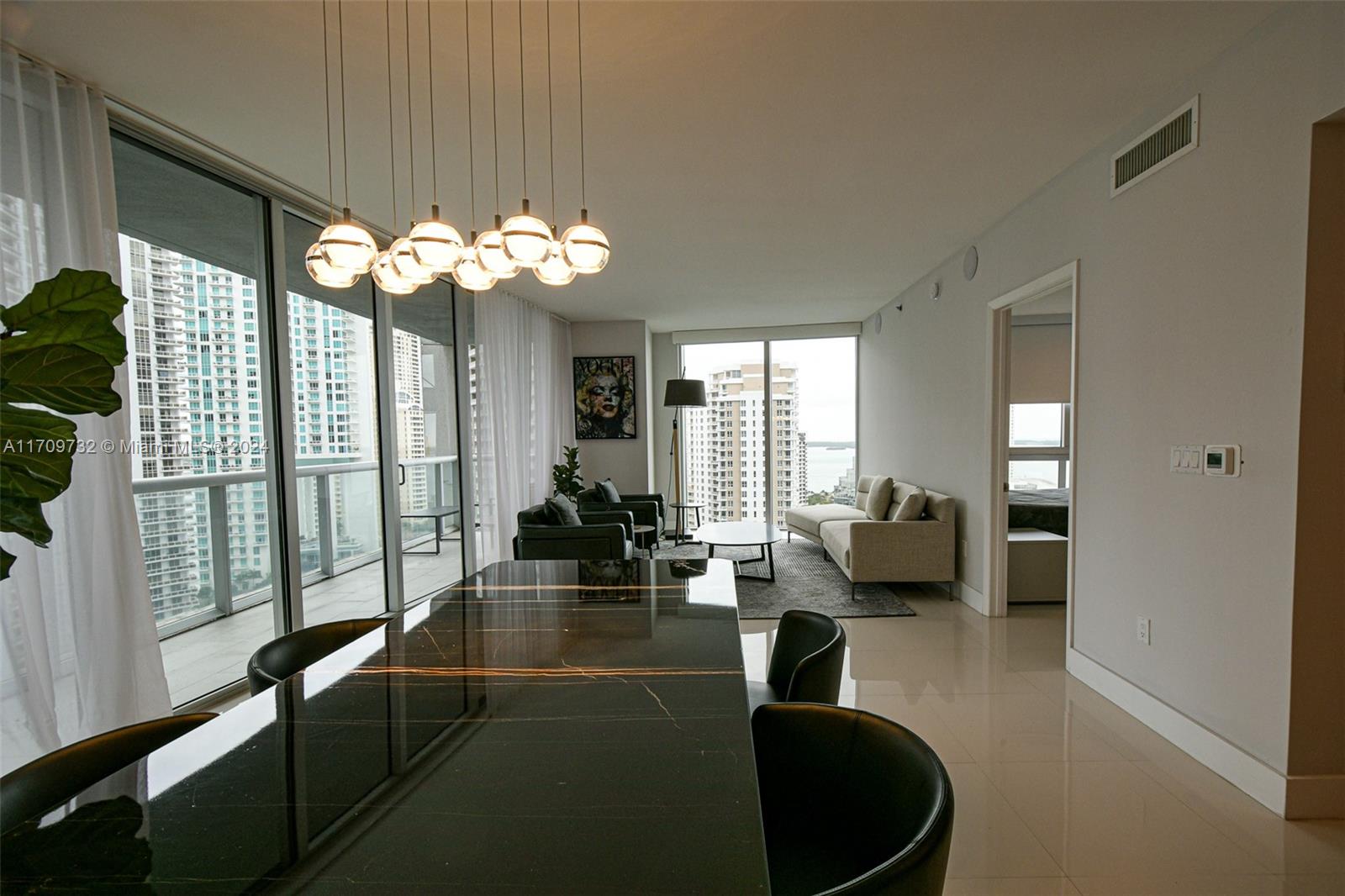 495 Brickell Ave 1902 Property Photo 5