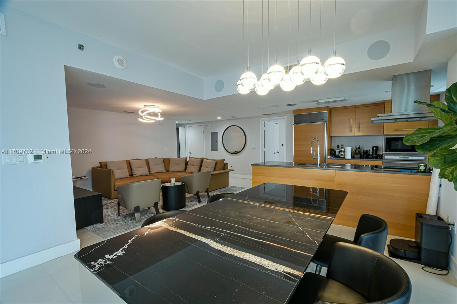 495 Brickell Ave 1902 Property Photo 15