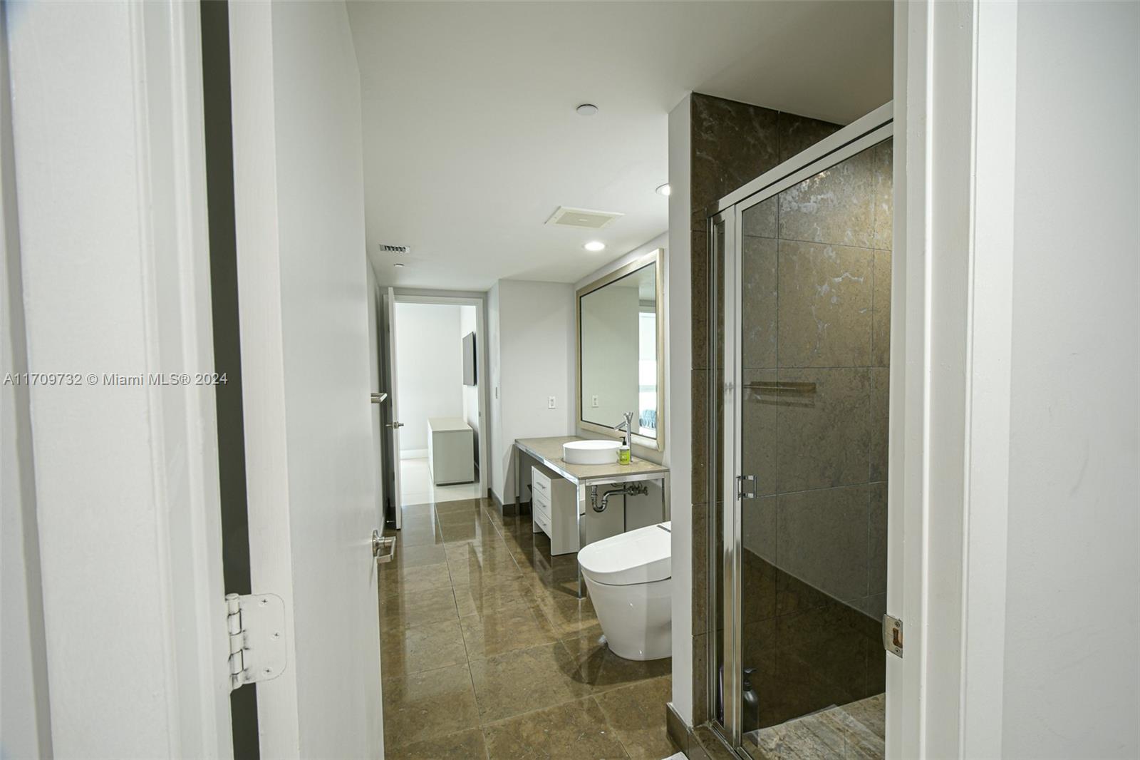 495 Brickell Ave 1902 Property Photo 21