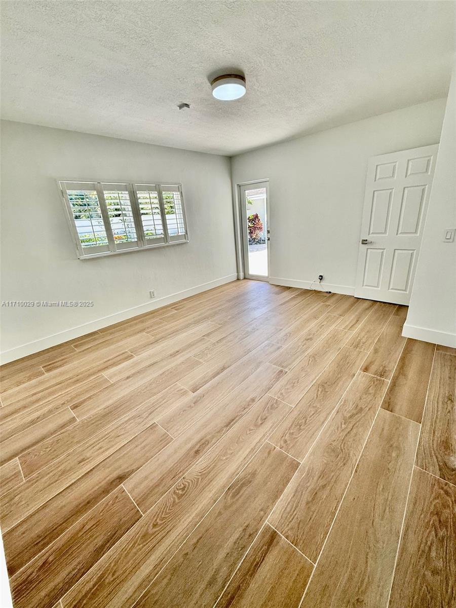 540 Perugia Ave Property Photo 28