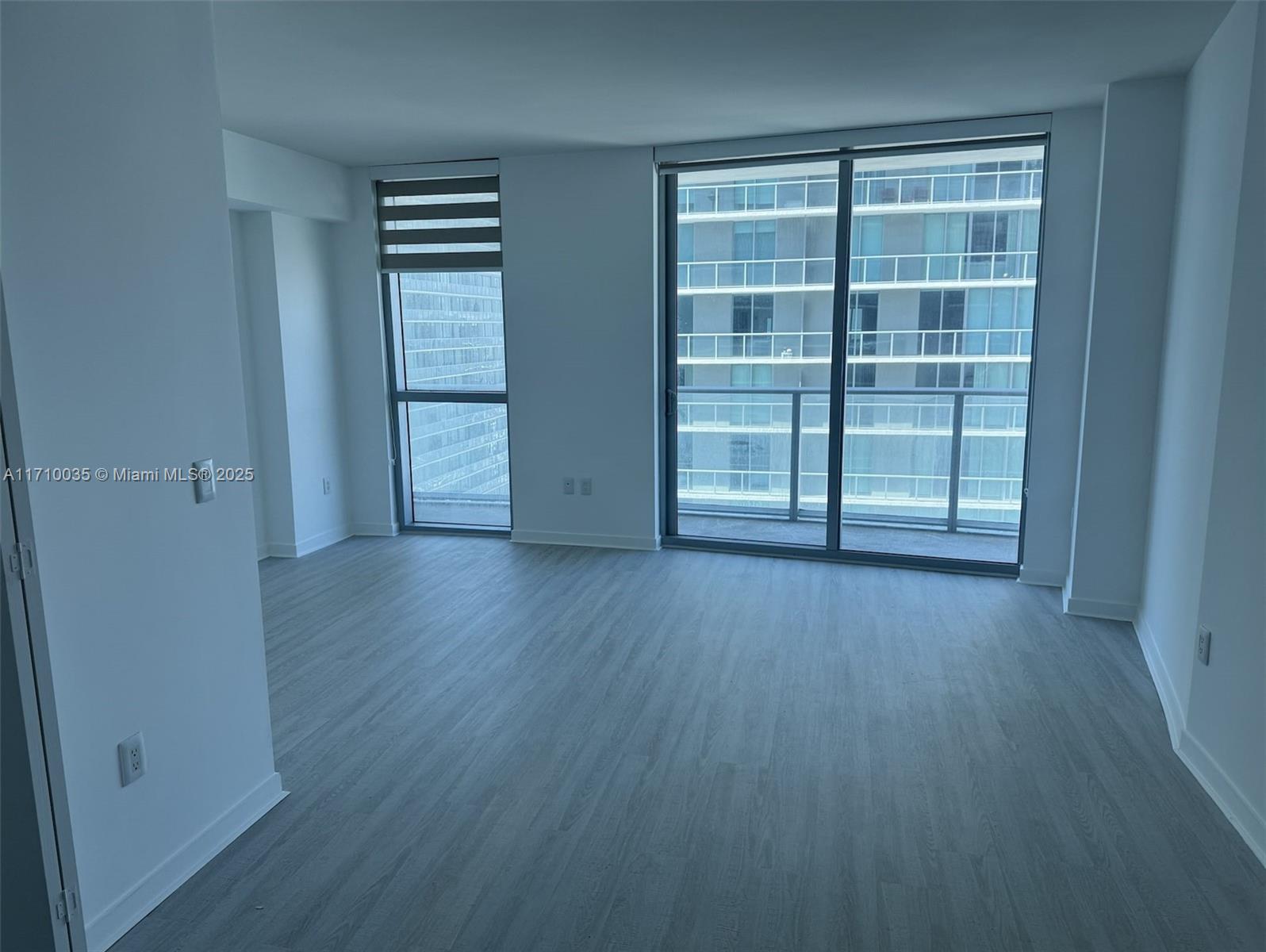 1100 S Miami Ave 2606 Property Photo 5
