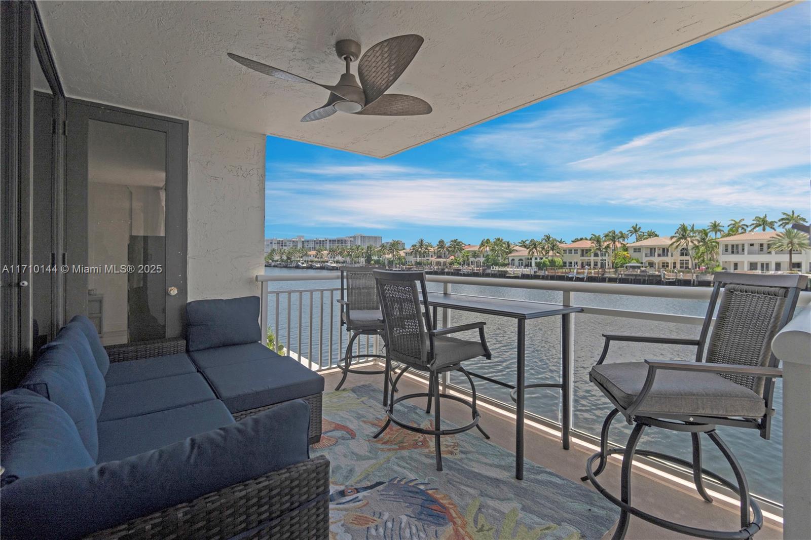 1600 S Ocean Dr 2f Property Photo 25