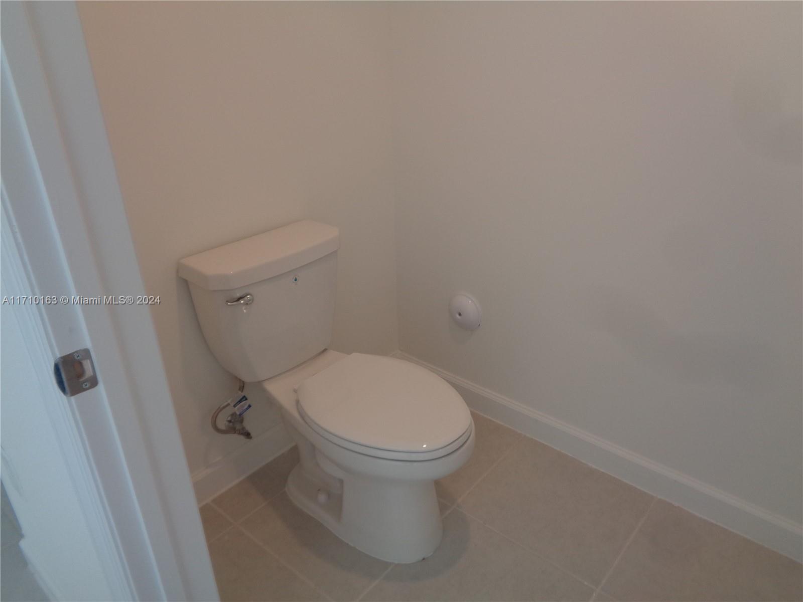 2514 Se 29 St 2514 Property Photo 19