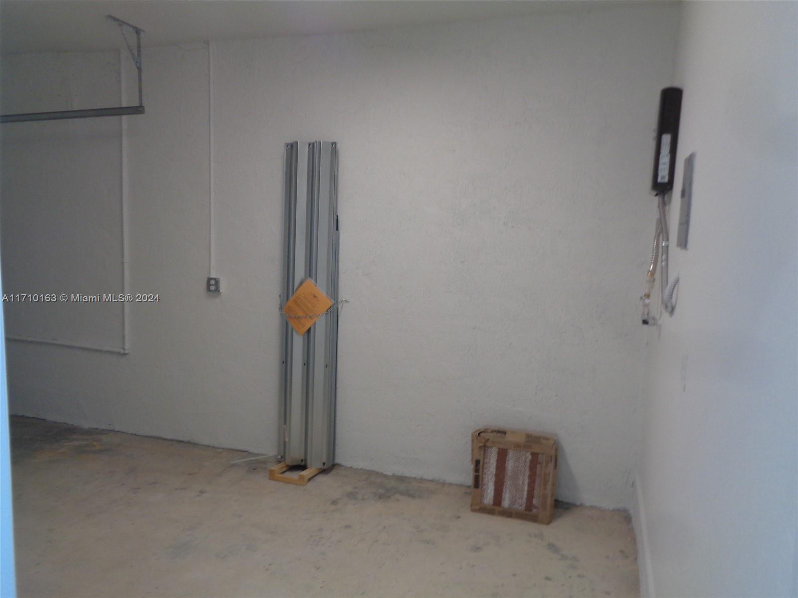 2514 Se 29 St 2514 Property Photo 21