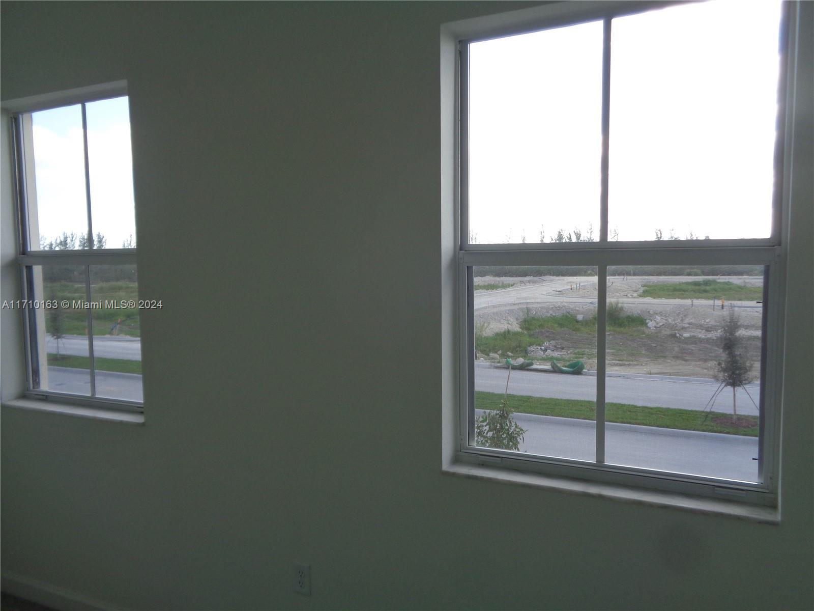 2514 Se 29 St 2514 Property Photo 36