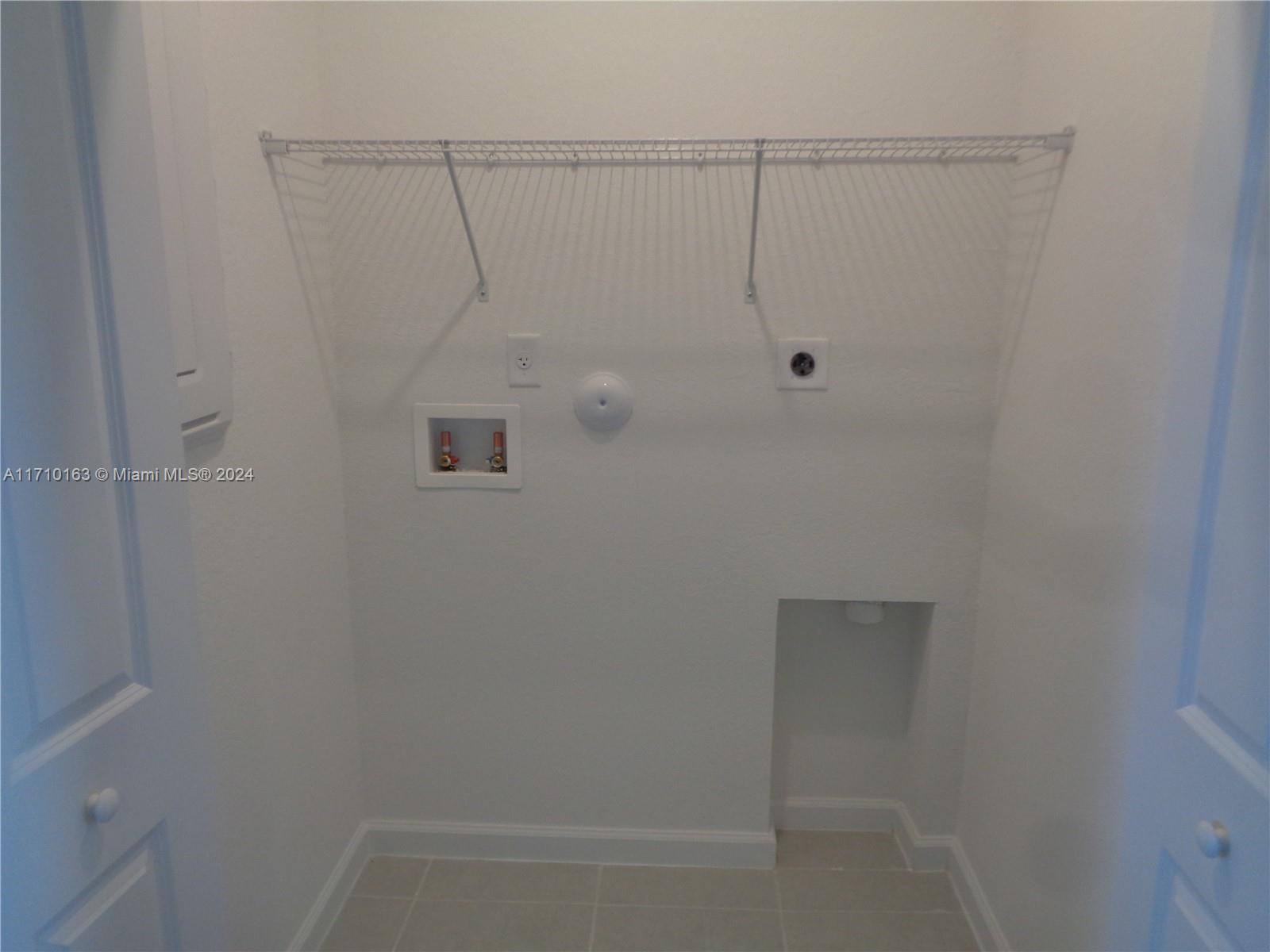 2514 Se 29 St 2514 Property Photo 38