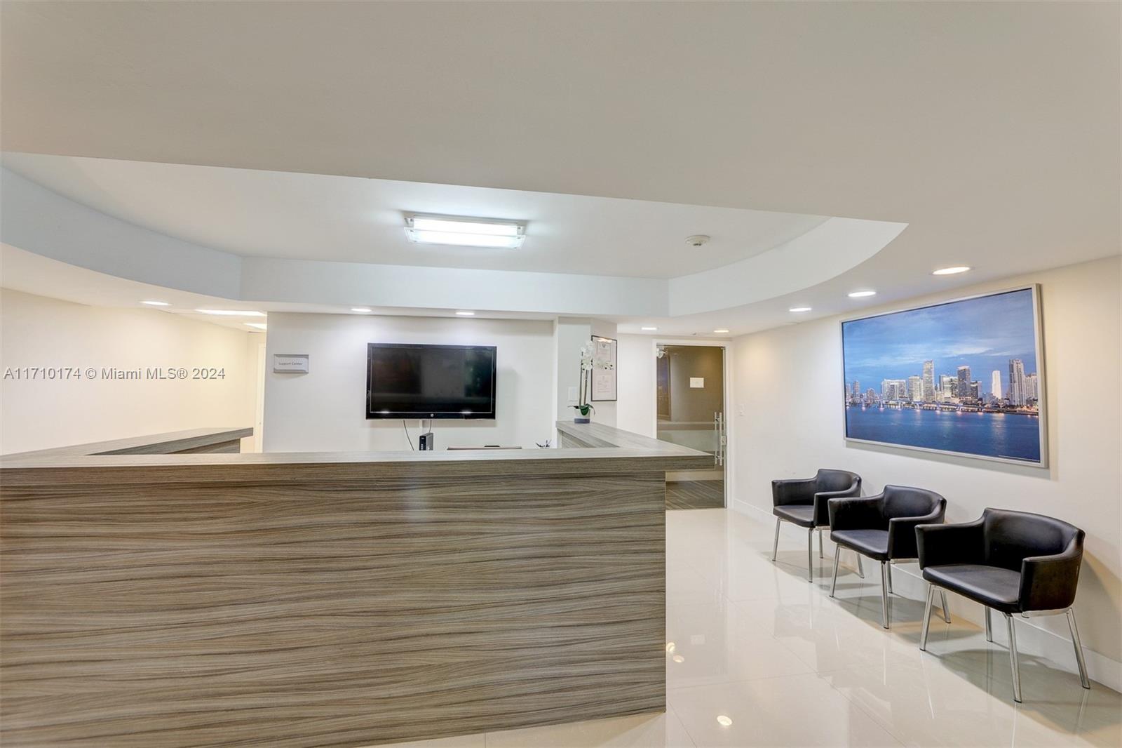 825 Brickell Bay Dr 246- 7 Property Photo 13
