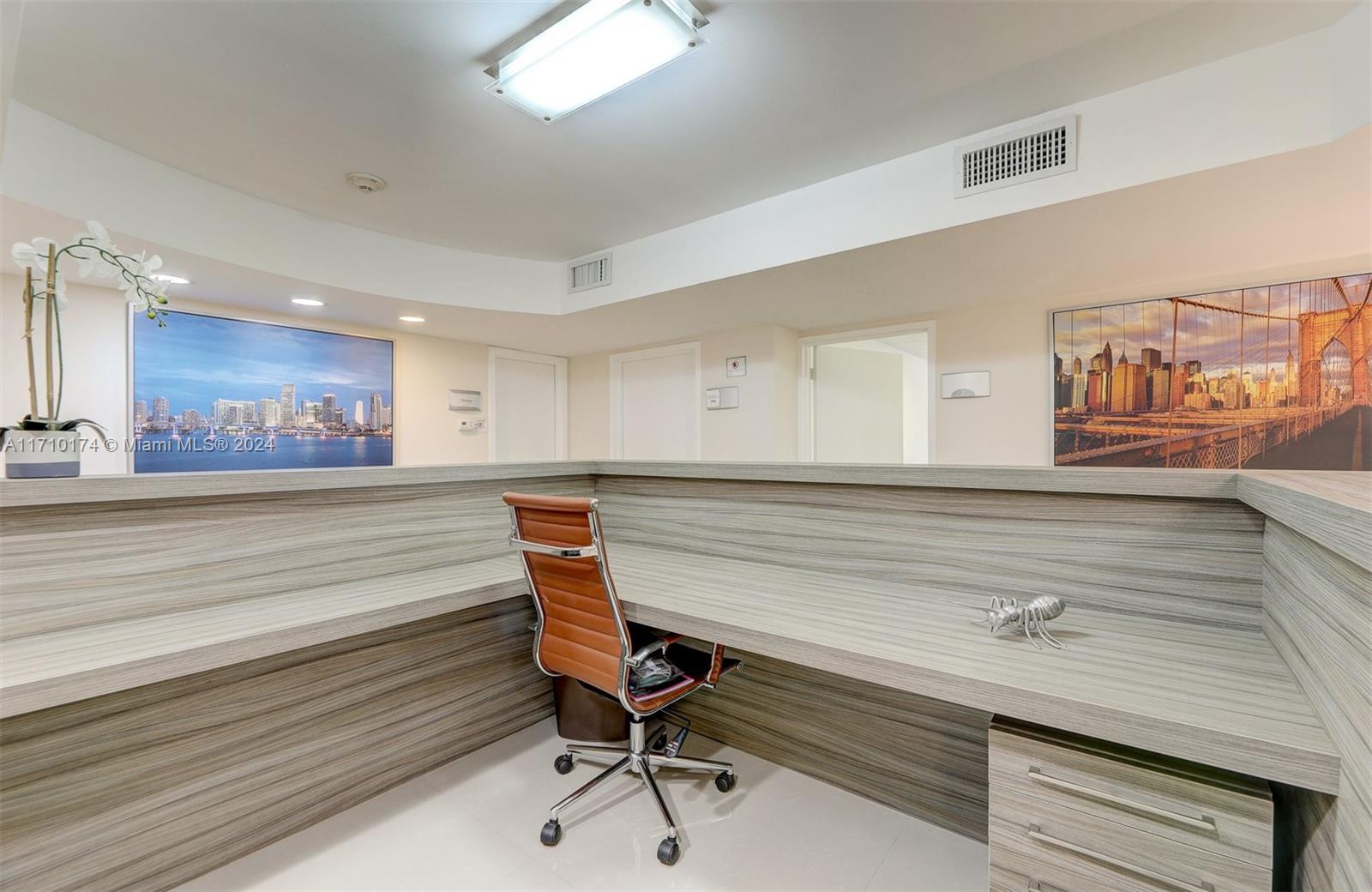 825 Brickell Bay Dr 246- 7 Property Photo 15