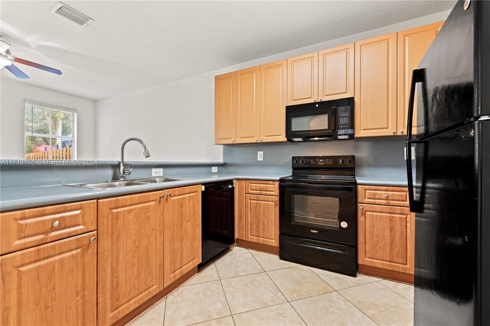 2473 Se 15th Ct Property Photo 13