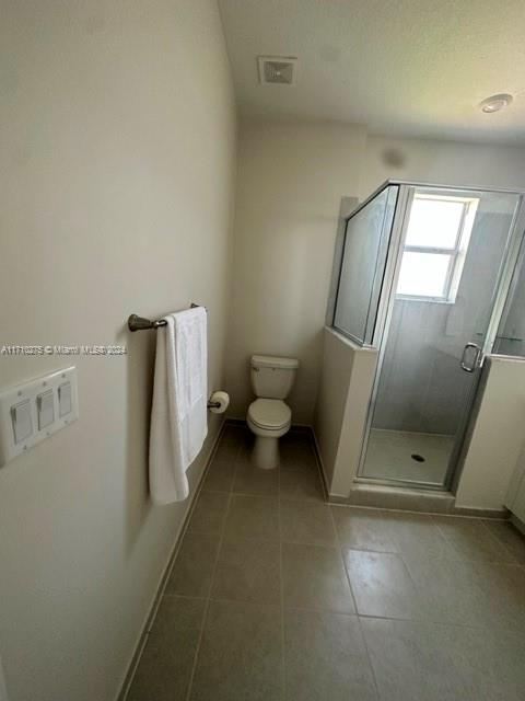 2667 Se 11th St Property Photo 6