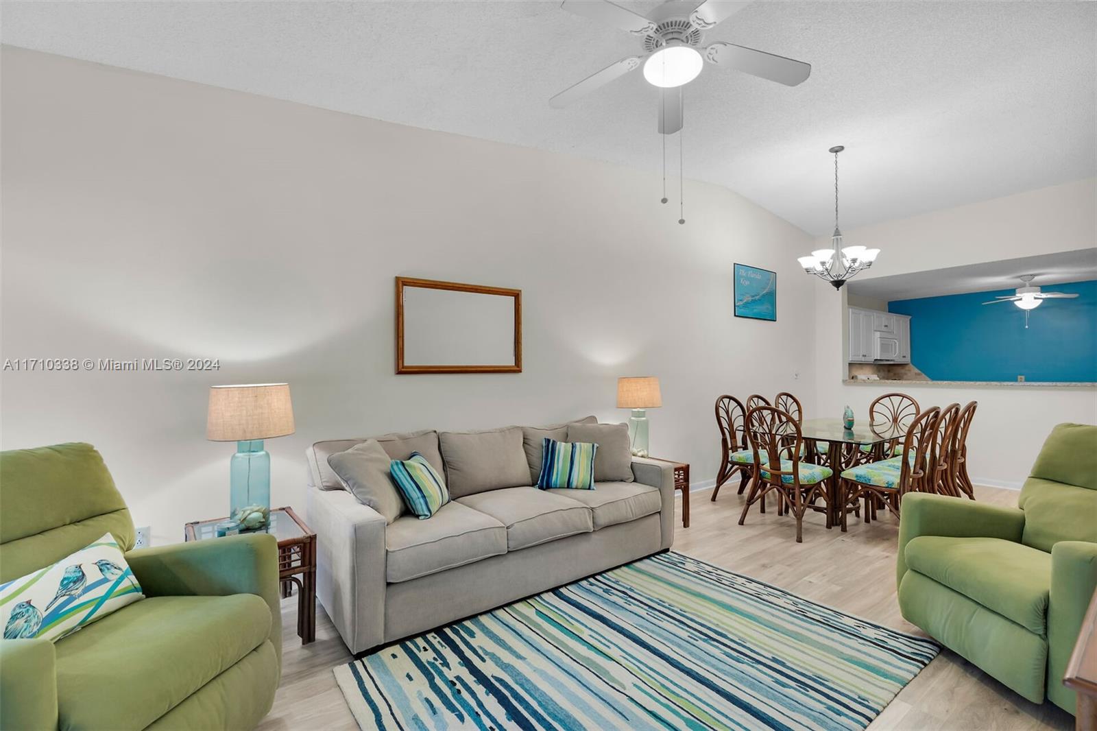 9867 Leeward Ave 0 Property Photo 6