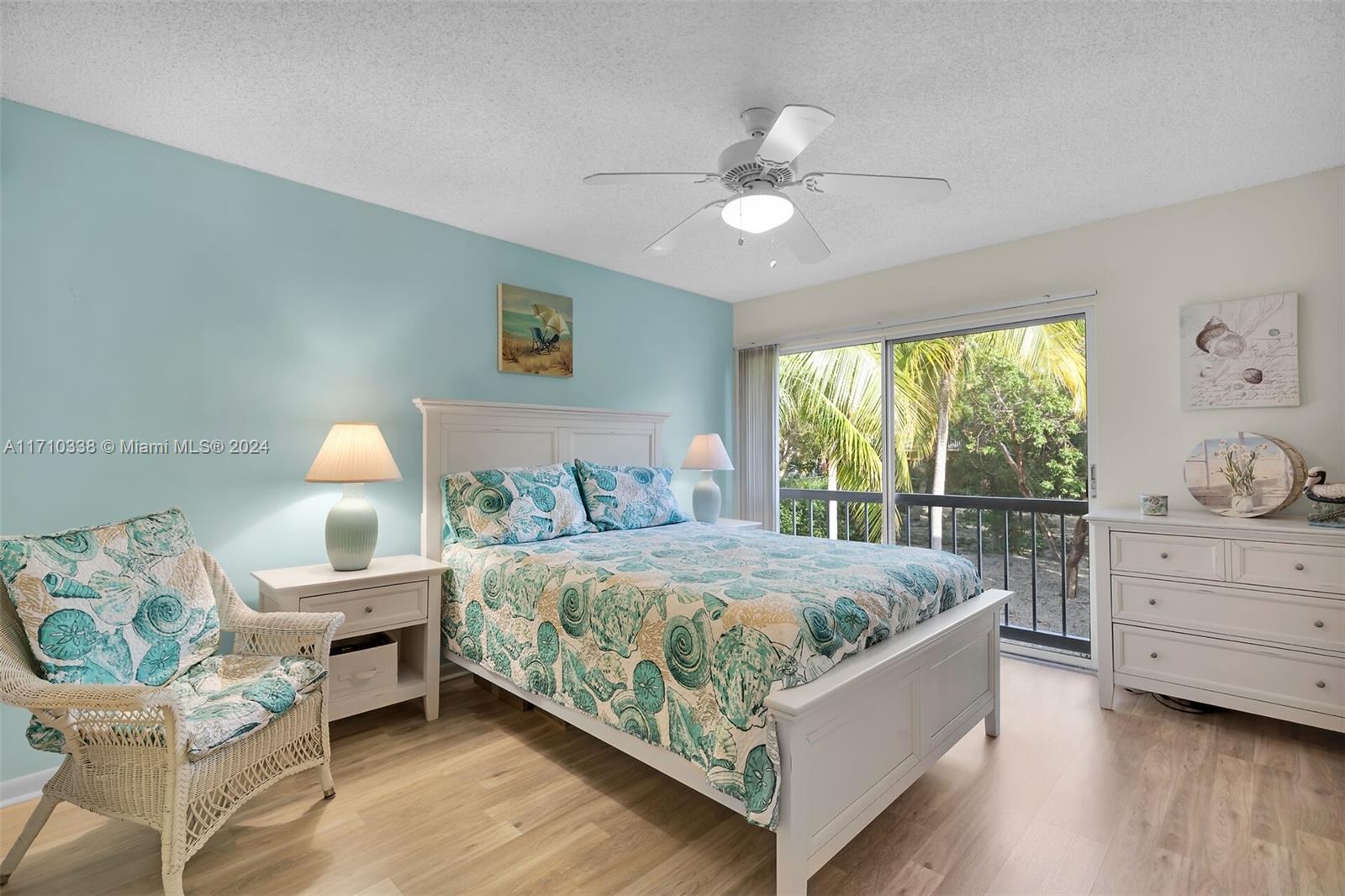 9867 Leeward Ave 0 Property Photo 12