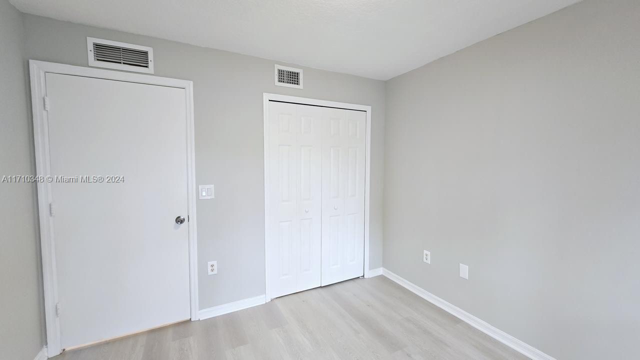 2920 Se 13th Ave 103-51 Property Photo 4