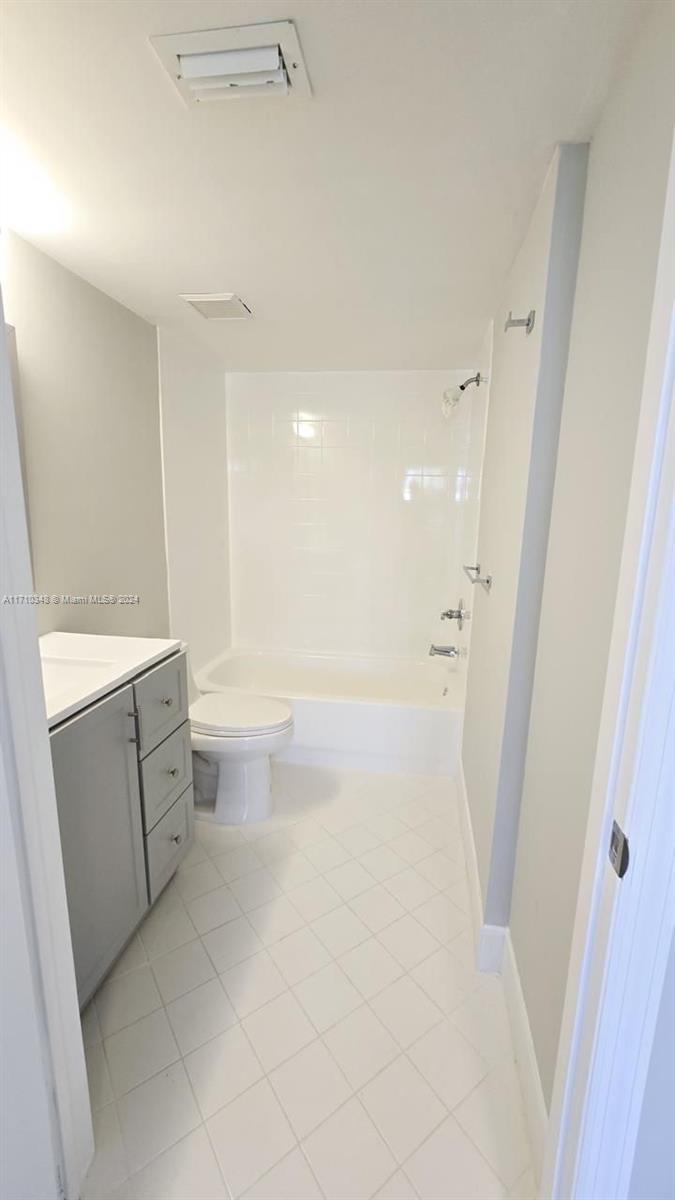 2920 Se 13th Ave 103-51 Property Photo 23