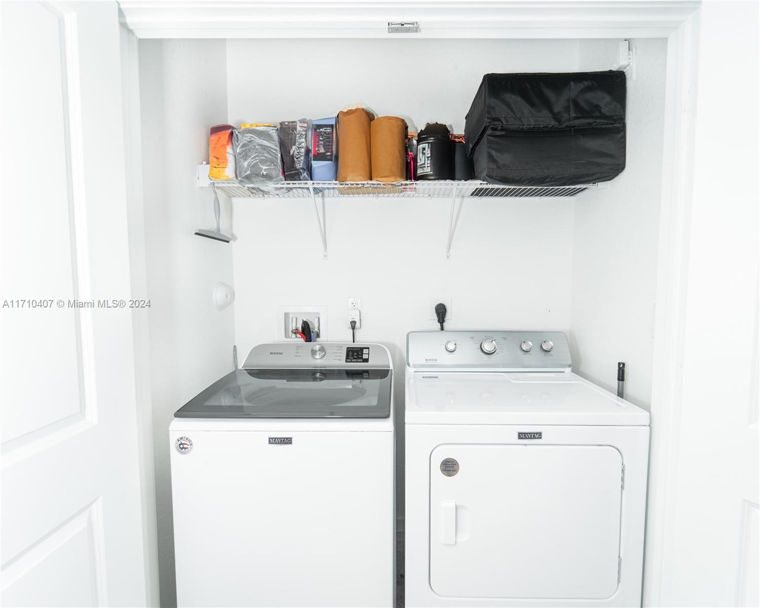 833 Se 19th St Property Photo 14