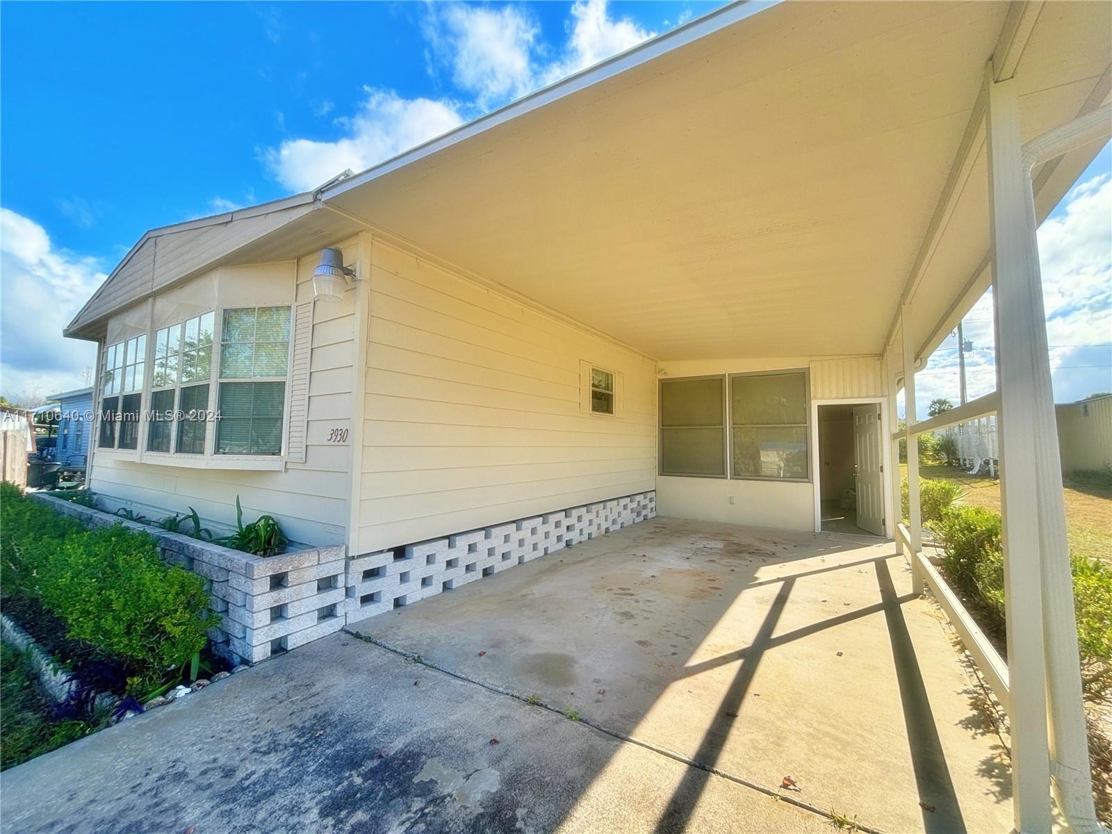 3930 Sw Country Pl Property Photo 10