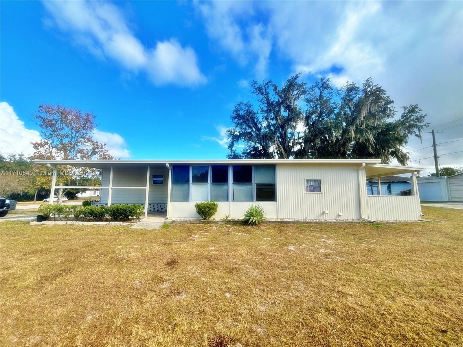 3930 Sw Country Pl Property Photo 11