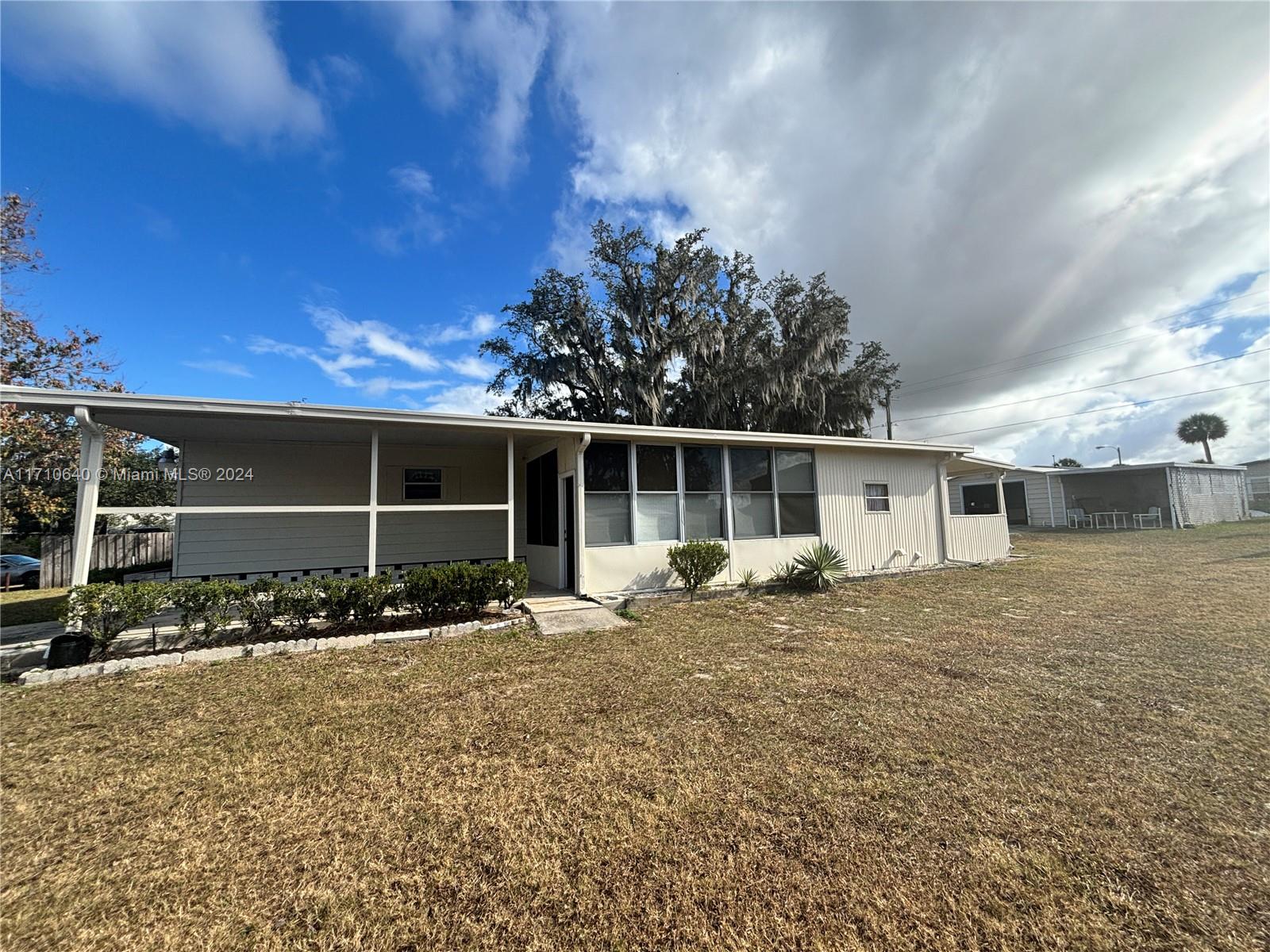 3930 Sw Country Pl Property Photo 12