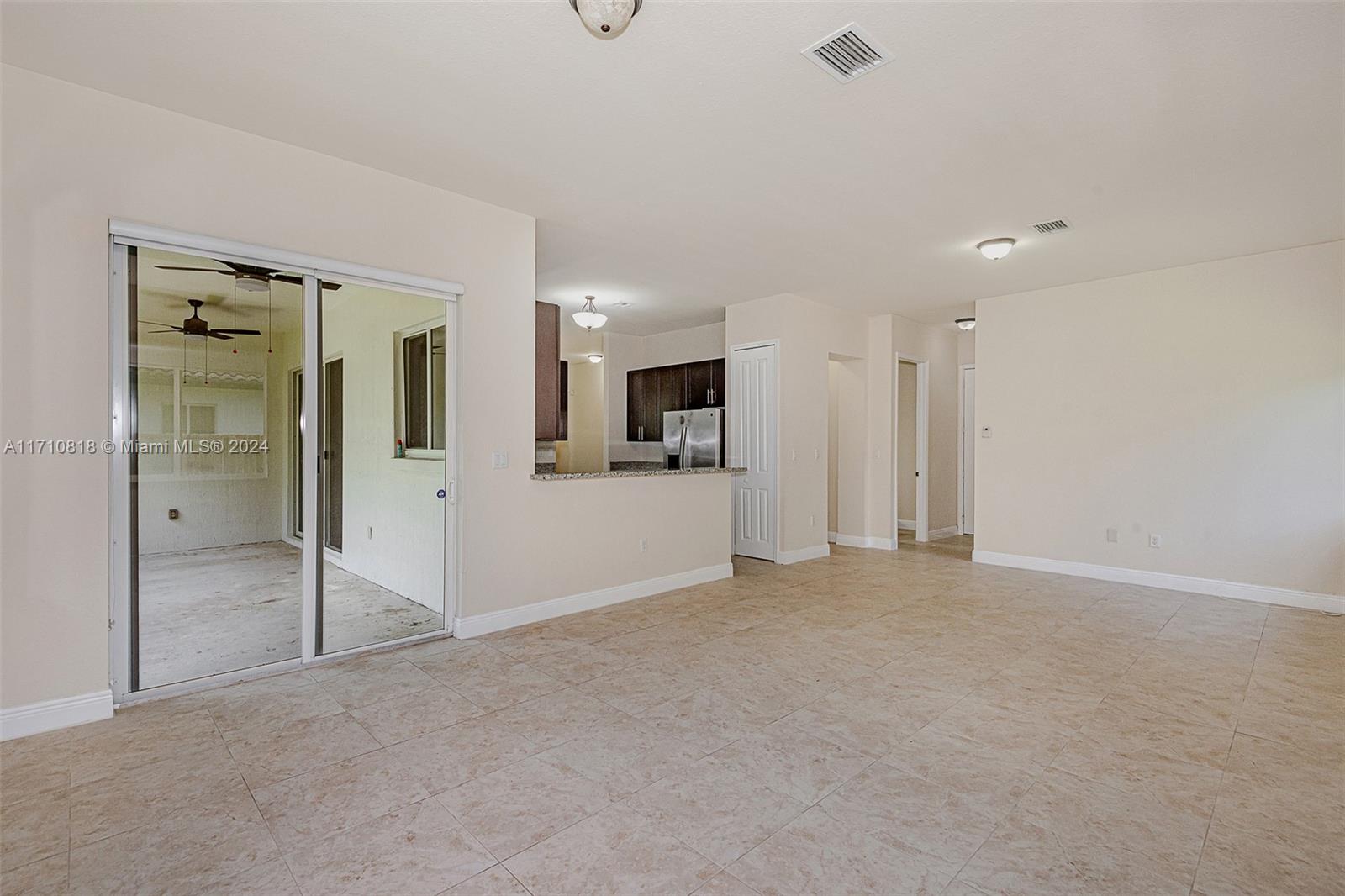 9334 Sw 173rd Ter Property Photo 11