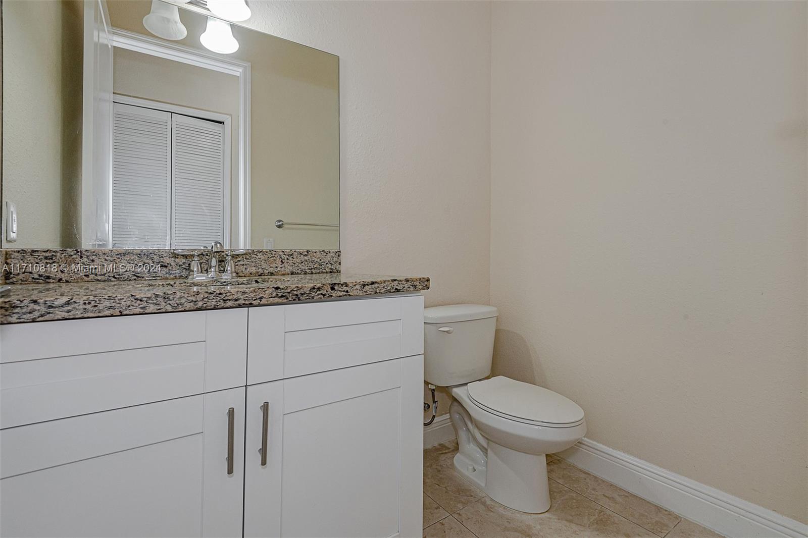 9334 Sw 173rd Ter Property Photo 12