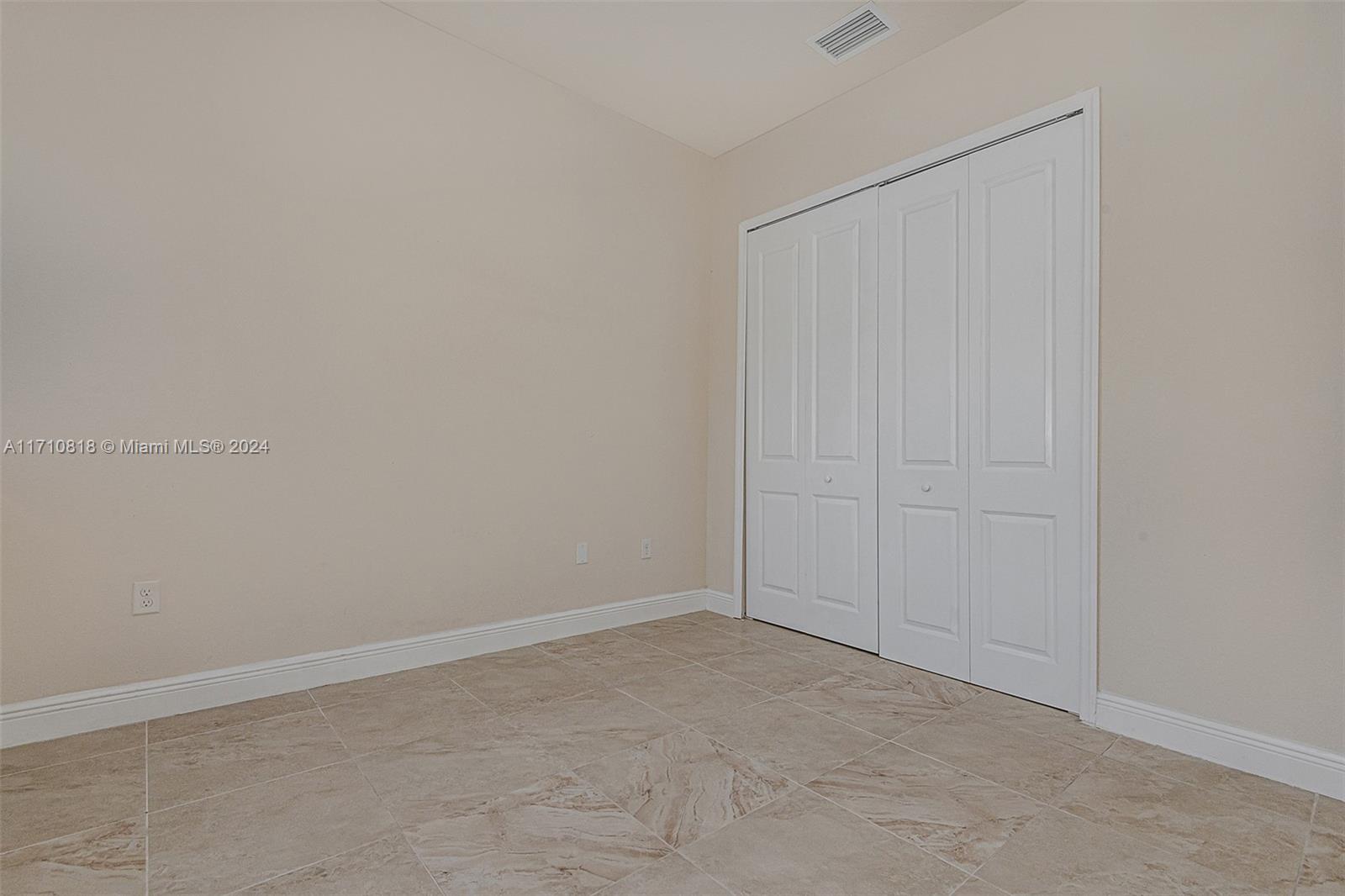 9334 Sw 173rd Ter Property Photo 22