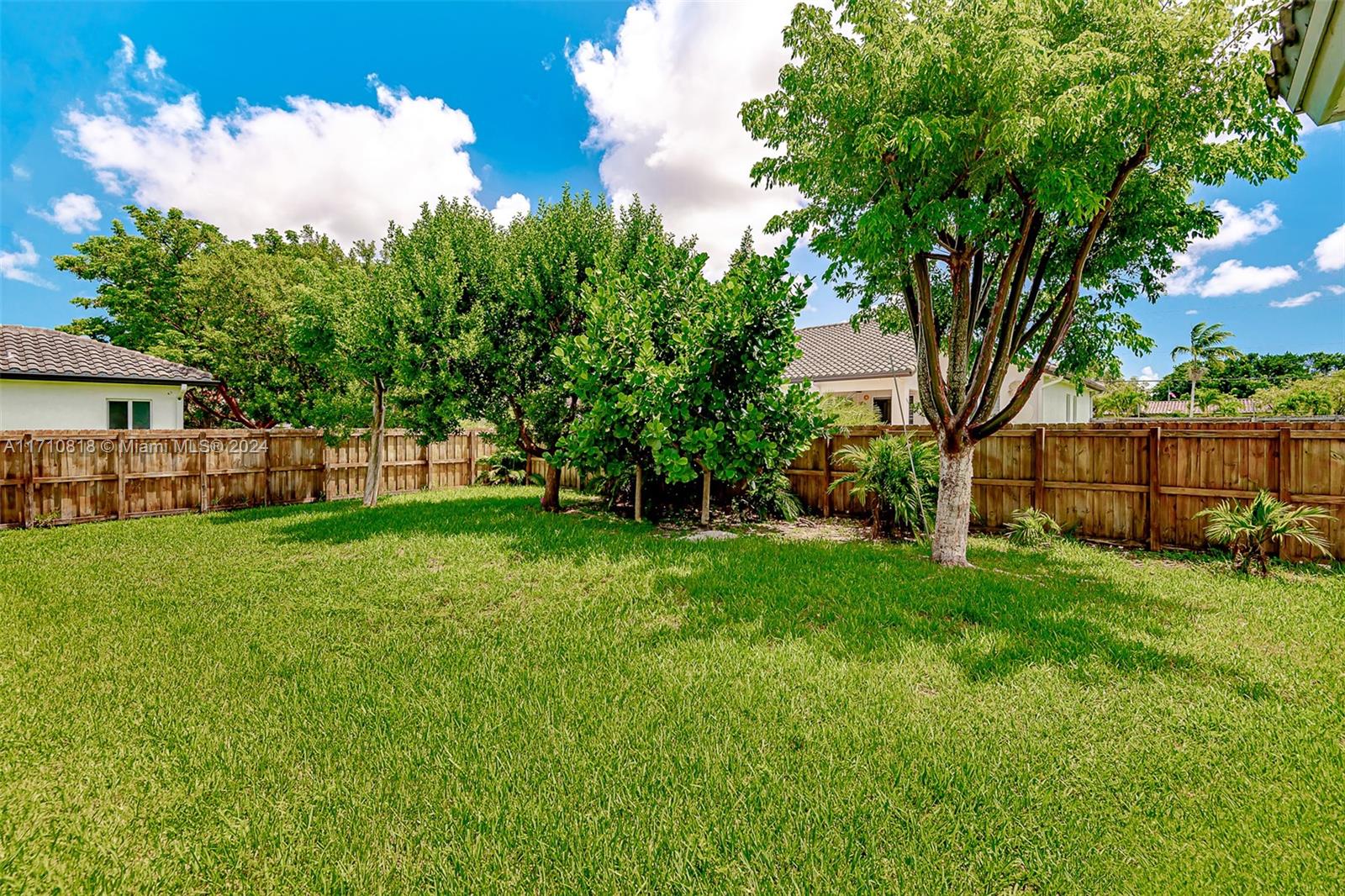 9334 Sw 173rd Ter Property Photo 30