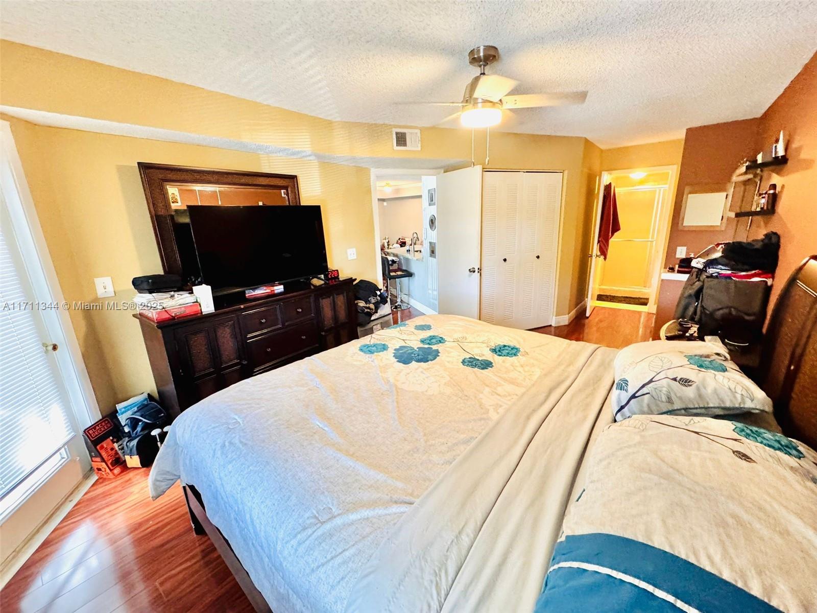 9999 Summerbreeze Dr 805 Property Photo 16