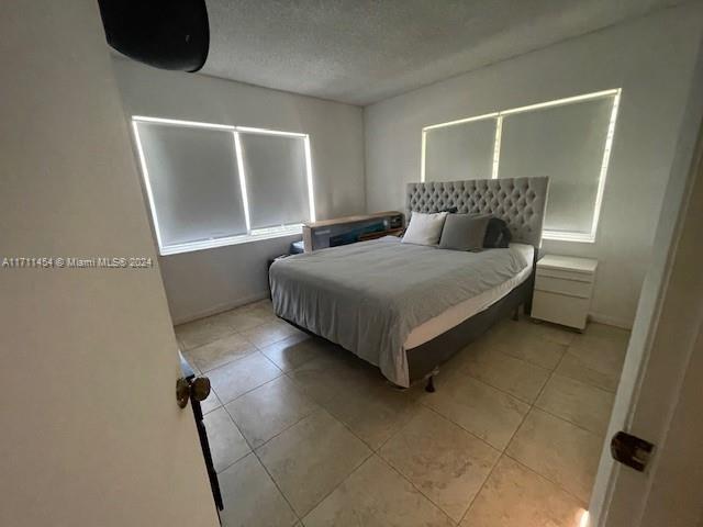 1560 Mckinley St 101w Property Photo 7