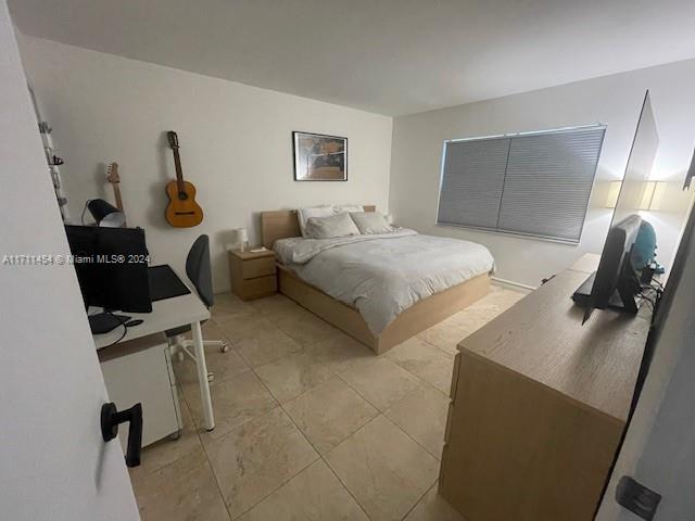 1560 Mckinley St 101w Property Photo 9